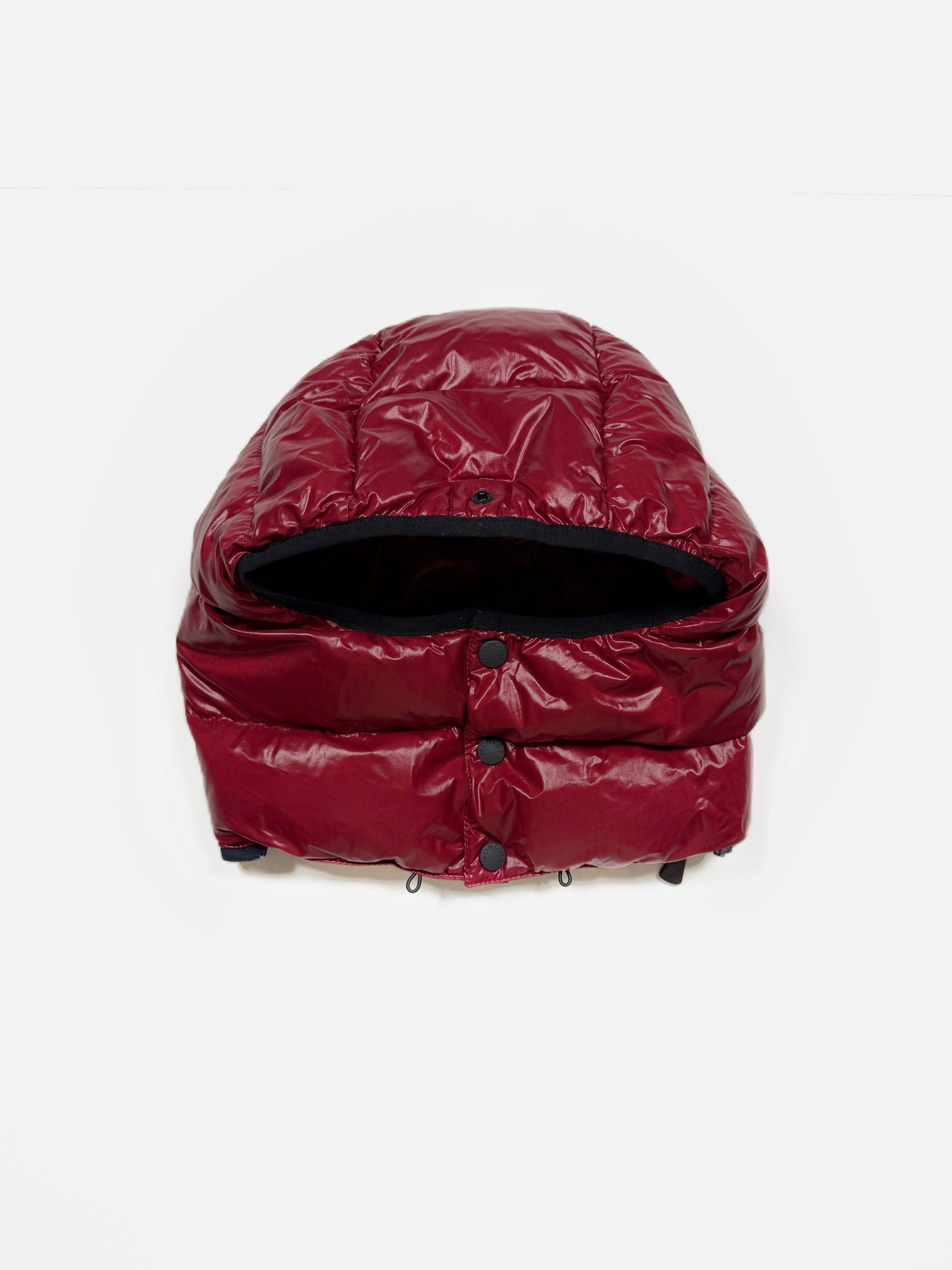Moncler Authentic Moncler Puffer Down Hood Red Size ONE SIZE - 1 Thumbnail