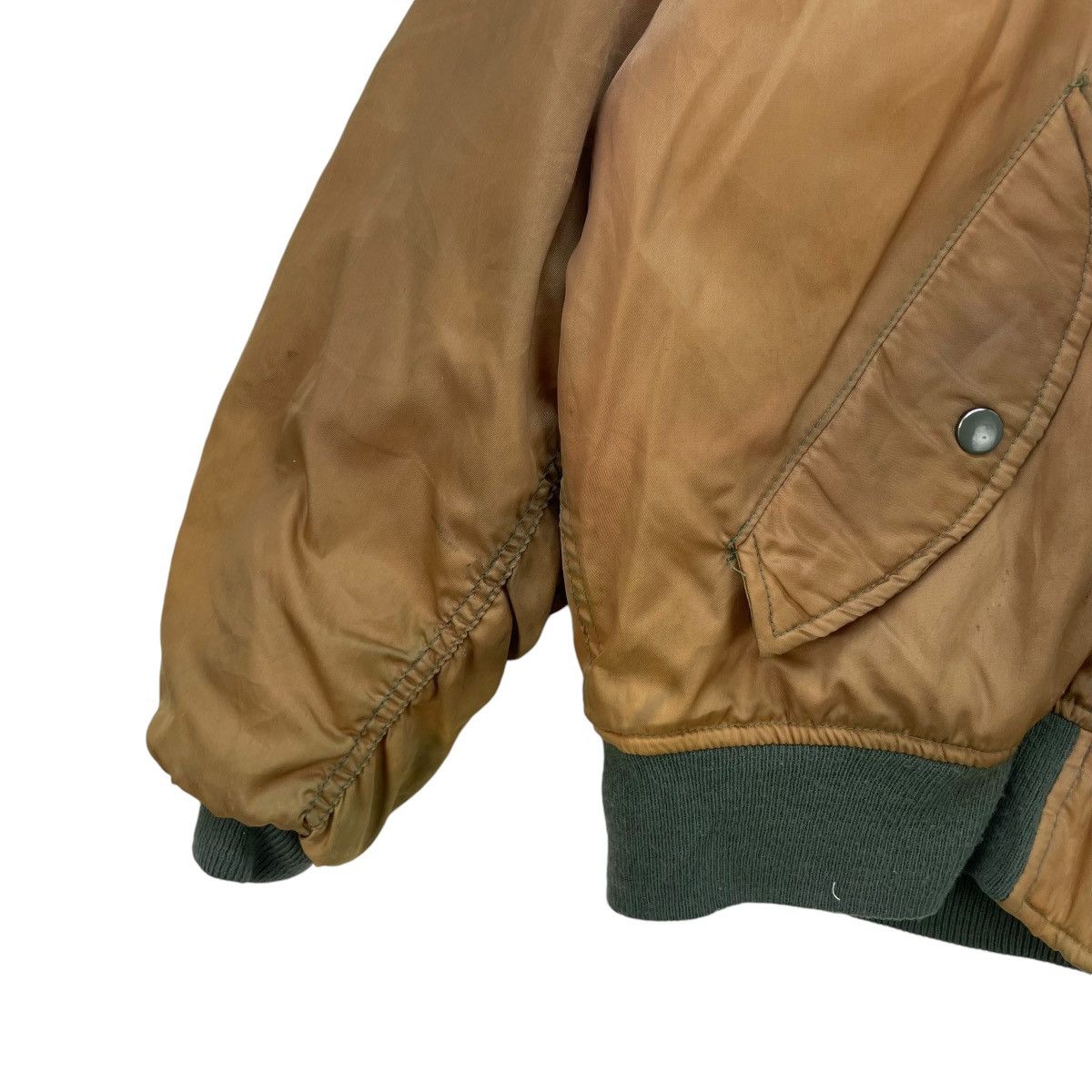 Japanese Brand Vintage Phatom Military Bomber Flight Jacket Ma 1 Size US M / EU 48-50 / 2 - 5 Thumbnail