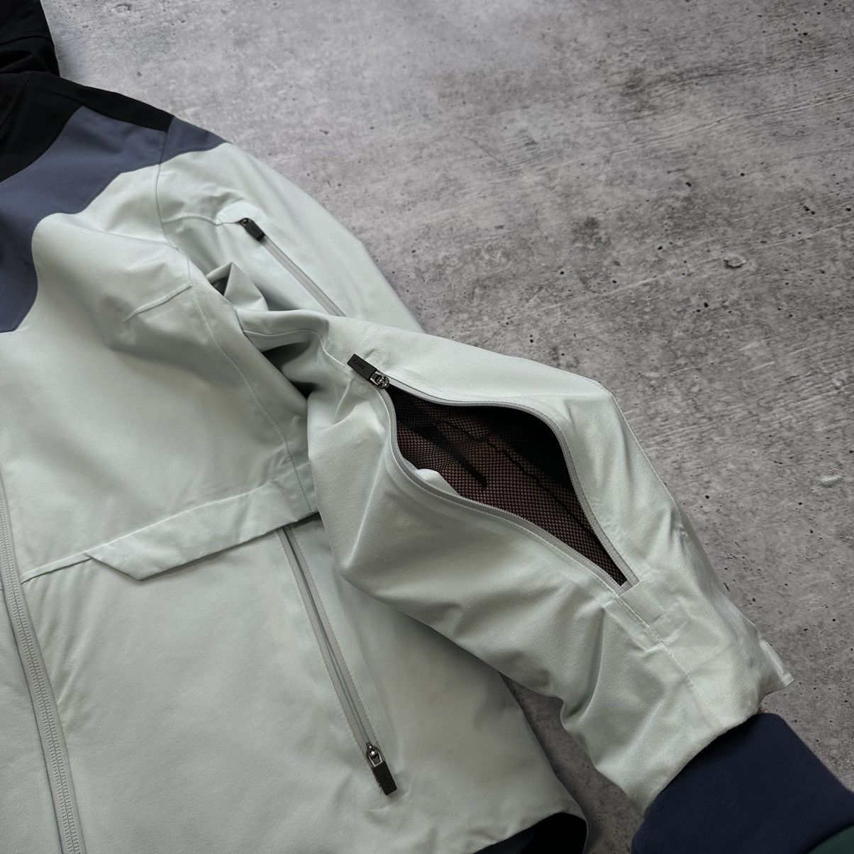 KJUS KJUS Ski Suit Jacket Pants Women’s Size S Size S / US 4 / IT 40 - 5 Thumbnail
