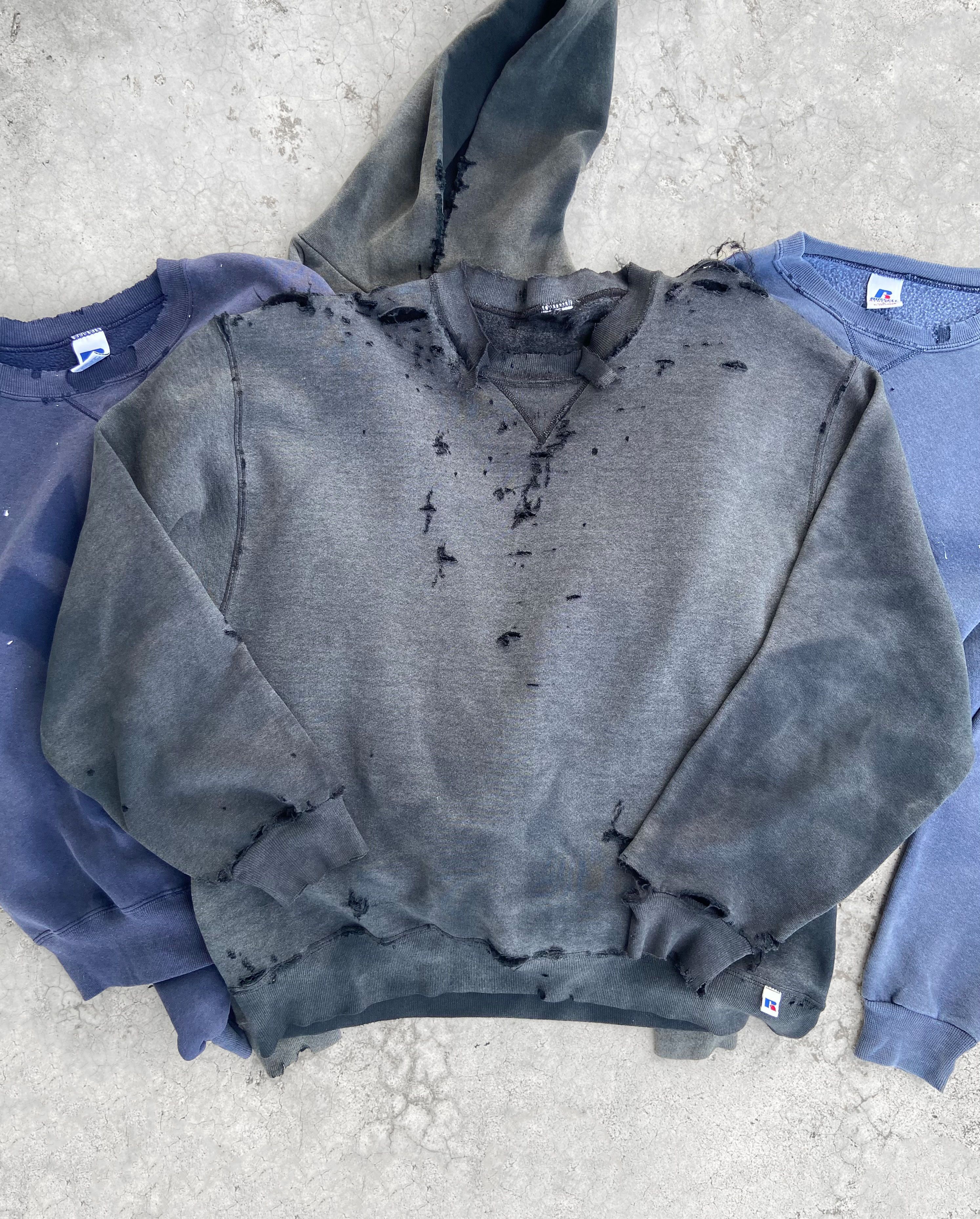 Vintage Thrashed Distressed & Faded Russell Sweatshir ERD Grunge Size US L / EU 52-54 / 3 - 1 Thumbnail