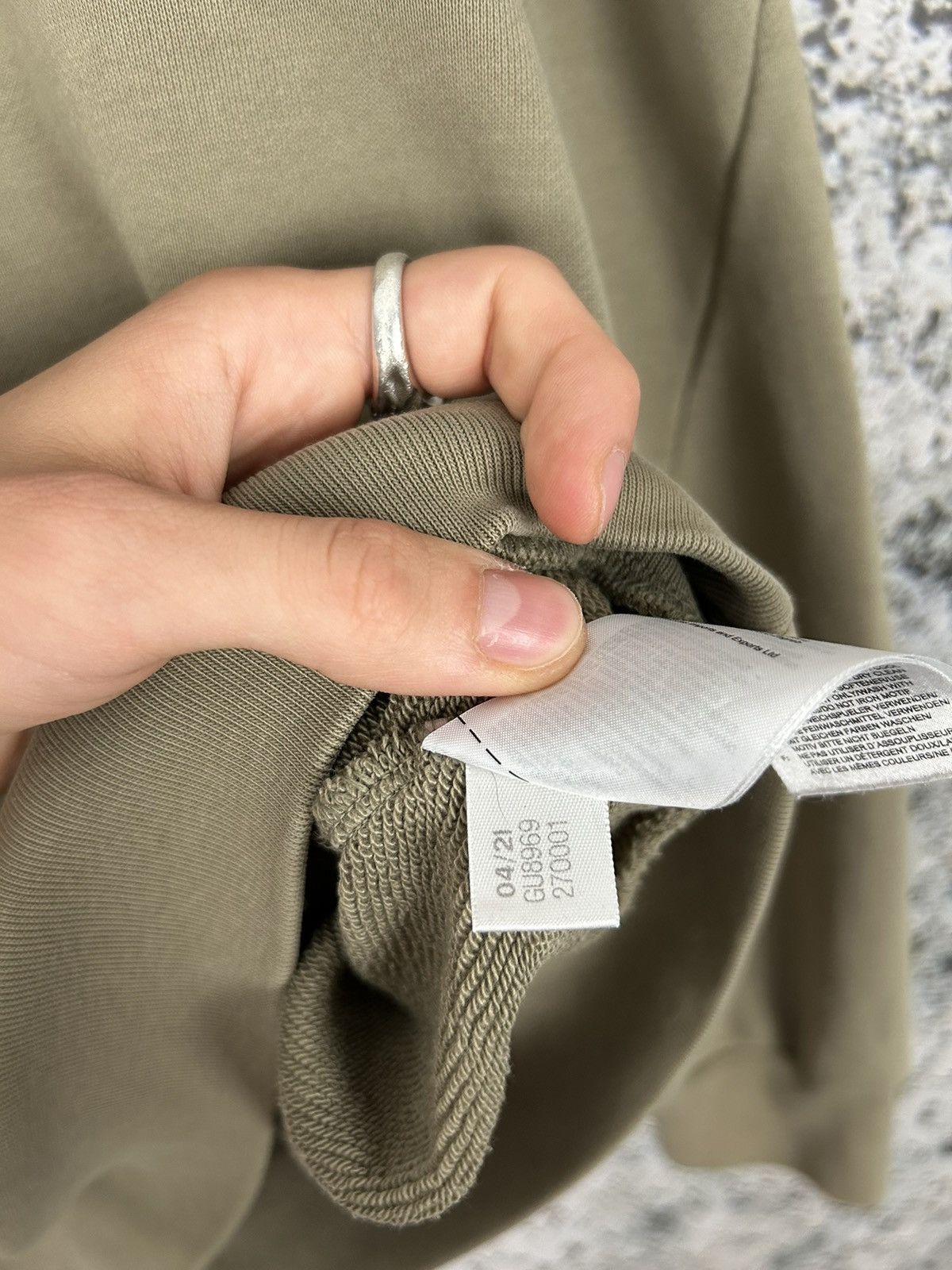 Adidas Adidas Center Logo Beige Hoodie Streetwear Sportswear Size US M / EU 48-50 / 2 - 7 Thumbnail