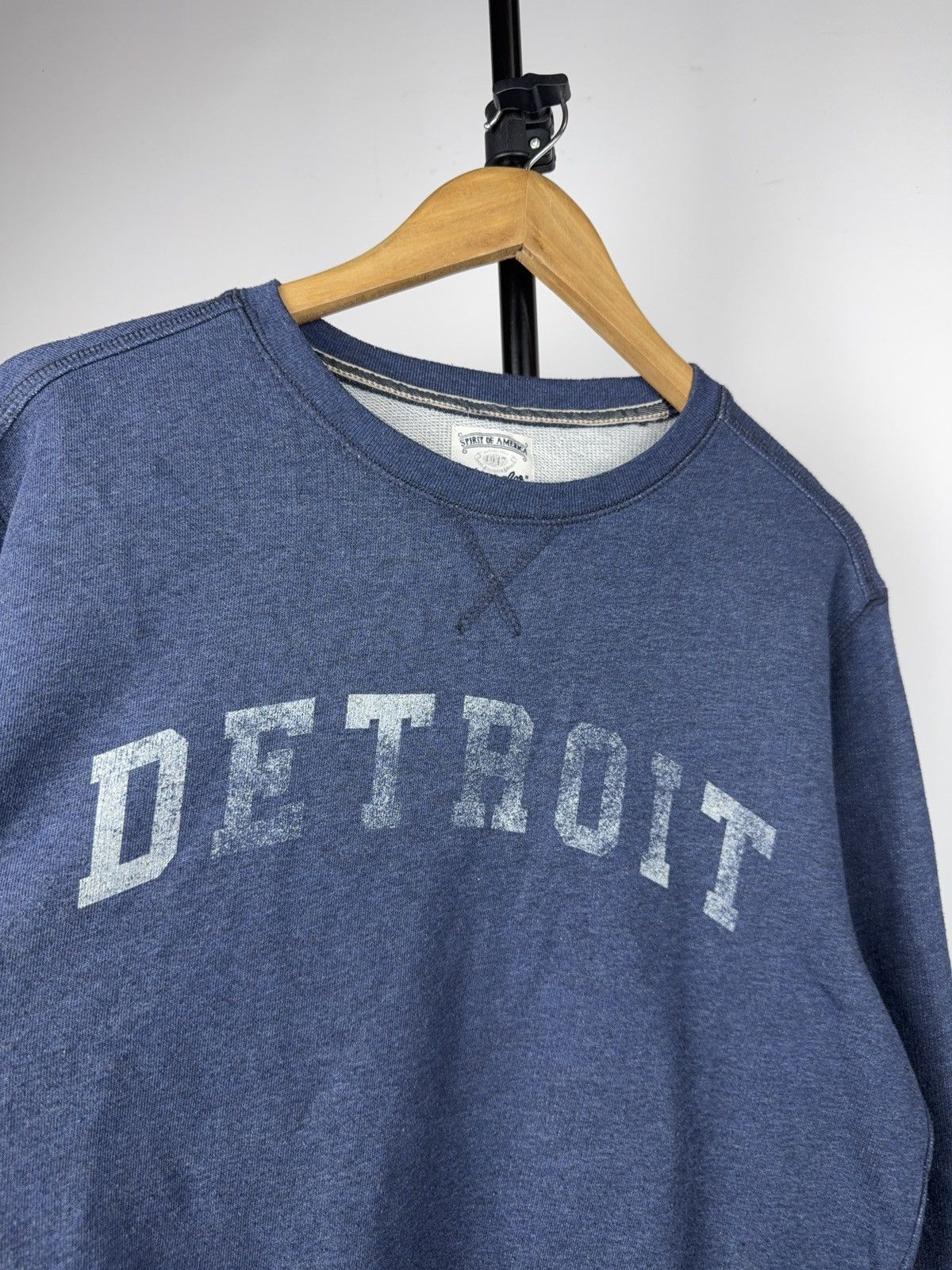 Wrangler 00s Retro Wrangler USA Detroit Print Crewneck Sweatshirt Size US L / EU 52-54 / 3 - 3 Thumbnail