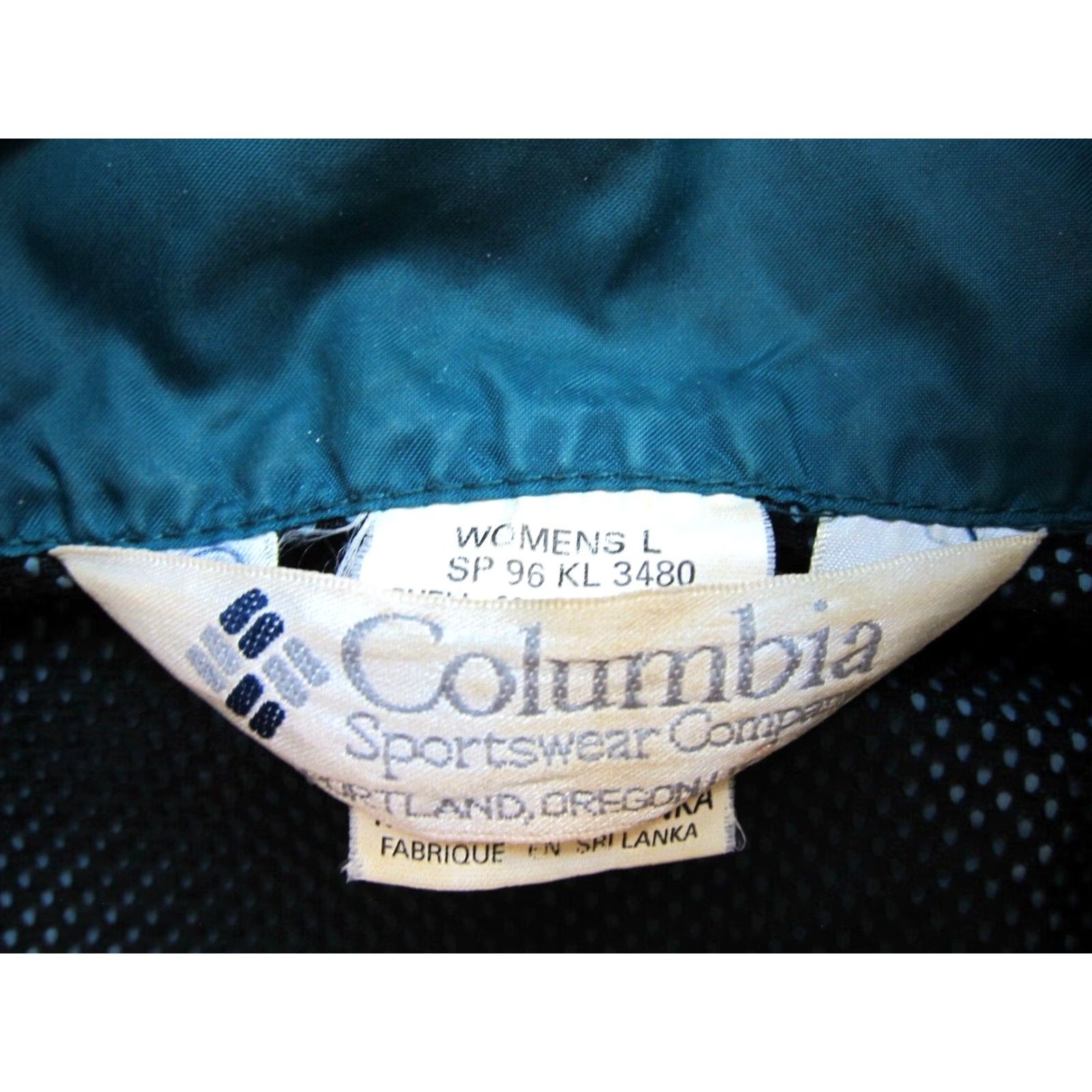 Vintage VINTAGE Columbia Hooded Parka Waterproof Nylon Rain Jacket Women Large Blue/Green Nylon Softshell Jacket Long Coat Size L / US 10 / IT 46 - 4 Thumbnail