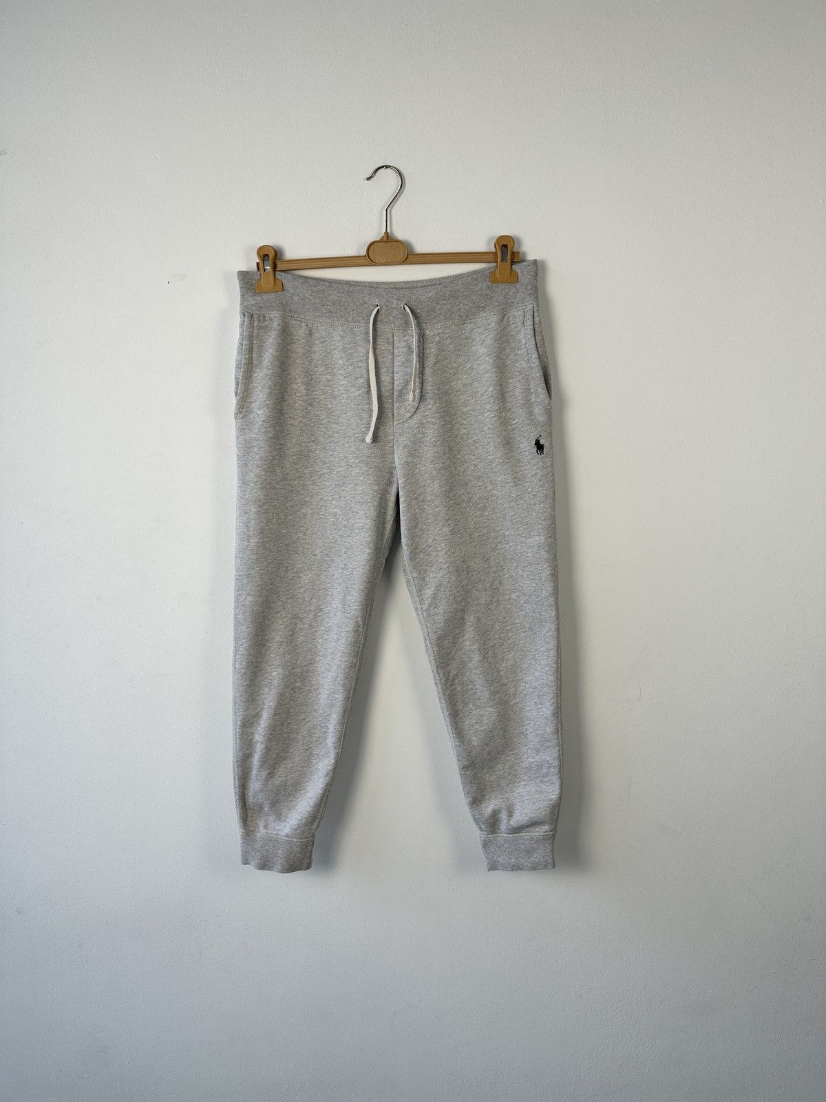 Polo Ralph Lauren POLO RALPH LAUREN Jogger Sweatpants Size S Grey Track Pants Size US 30 / EU 46 - 1 Thumbnail
