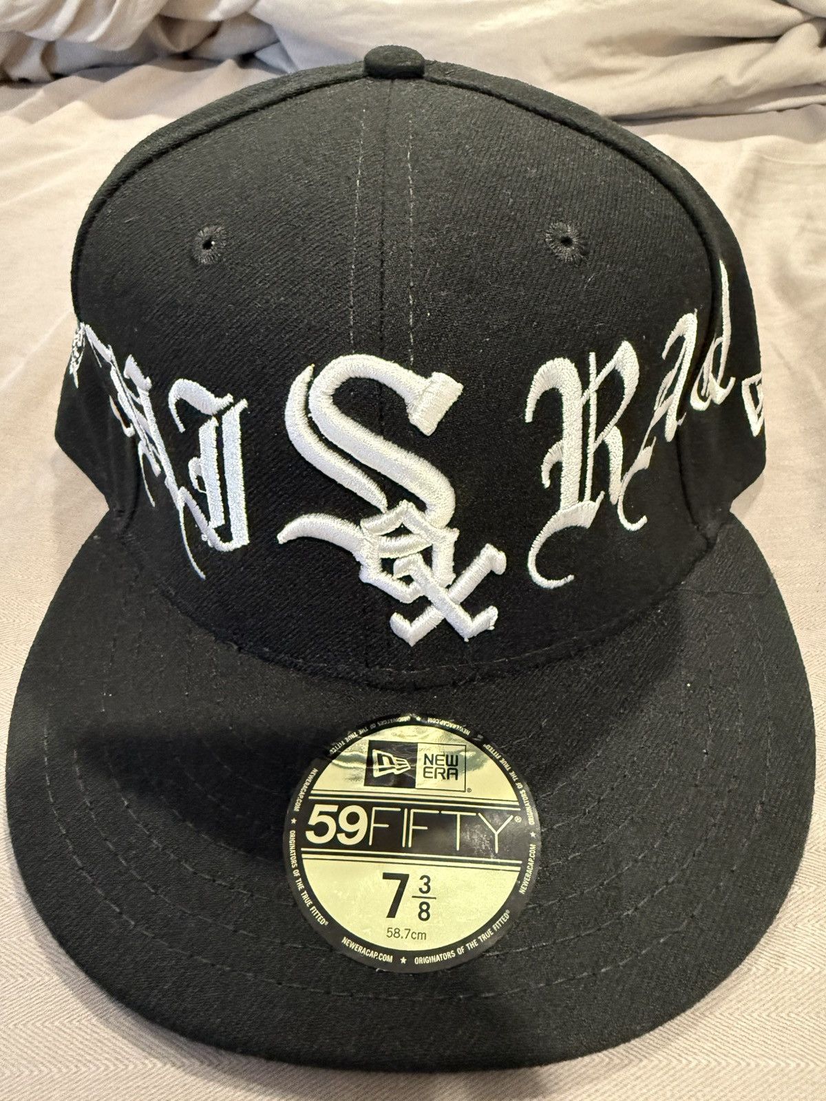 Vlone x New Era - Chicago White Sox MLB Hat