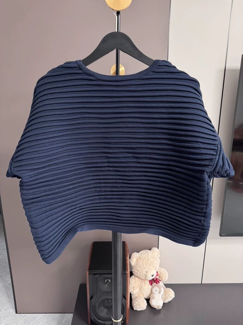 Issey Miyake Issey Miyake size:3 Blue cookie striped pullover Size S / US 4 / IT 40 - 4 Thumbnail