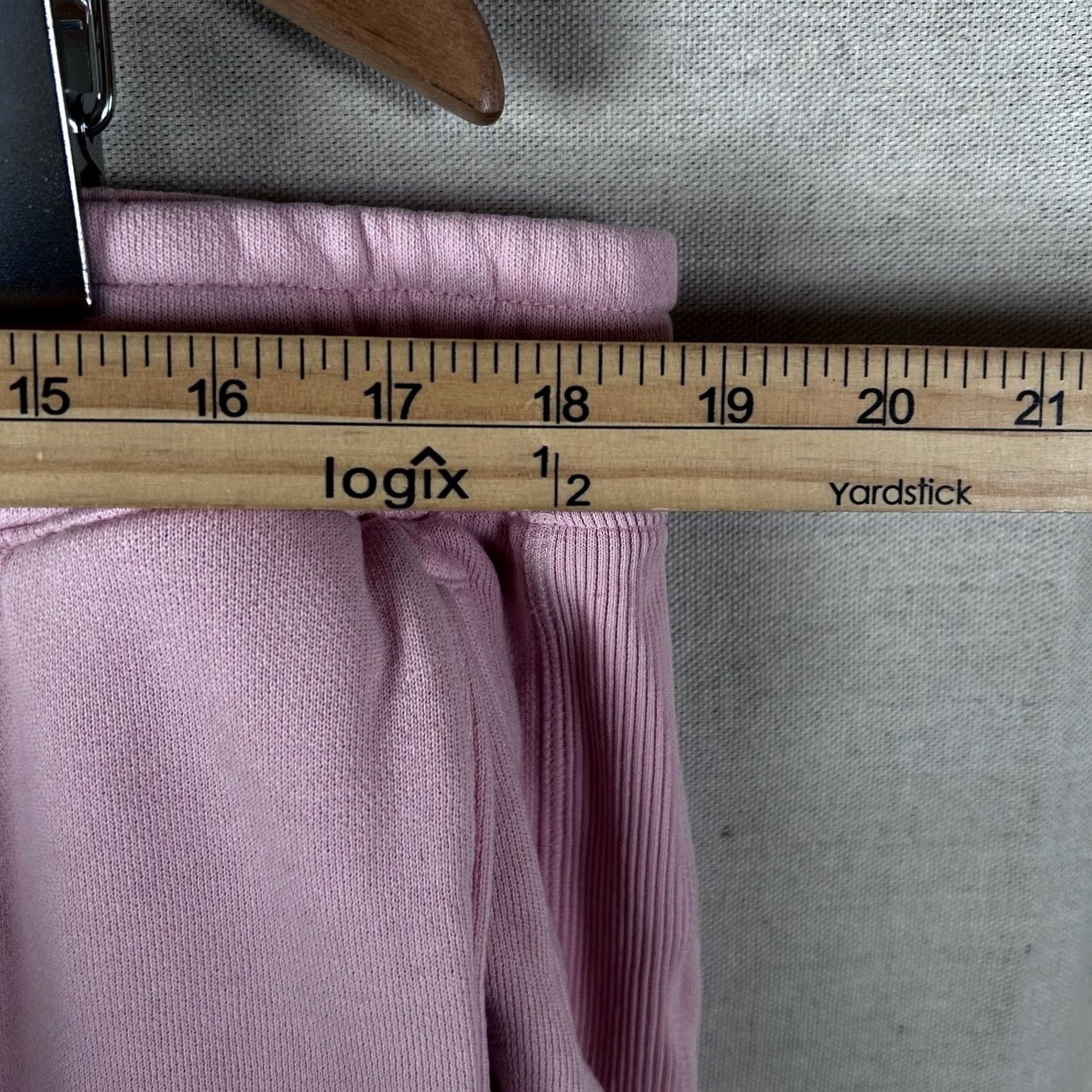 Lacoste VINTAGE Lacoste Live Sweatpants Unisex Pink Relaxed Fit Joggers Logo Pockets XS-2XL? Size 25" / US 0 / IT 36 - 4 Thumbnail