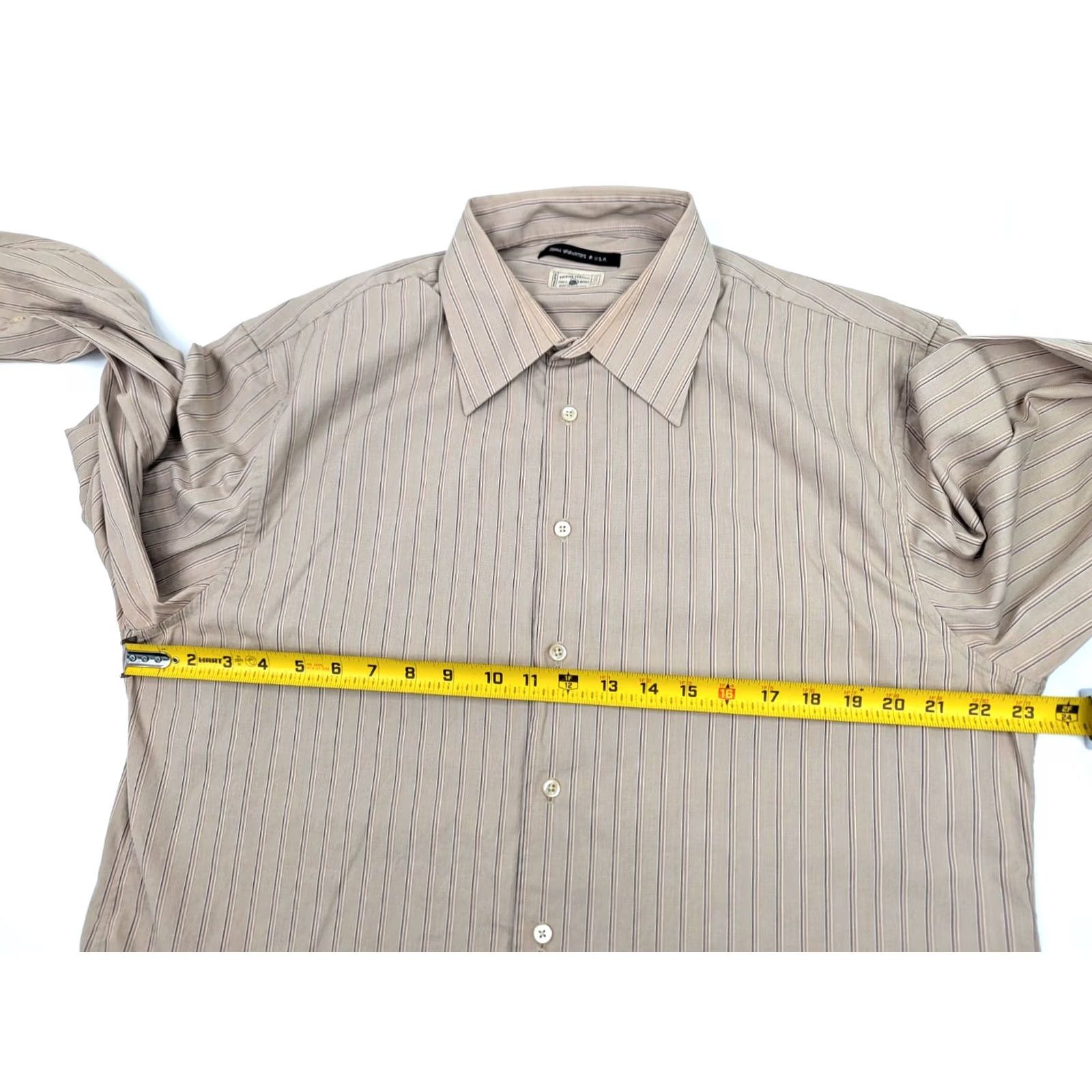 John Varvatos John Varvatos Superfine Cotton Button-Up Shirt Men L Beige Plaid Striped 17.5 46 in Vintage No Size US L / EU 52-54 / 3 - 5 Thumbnail
