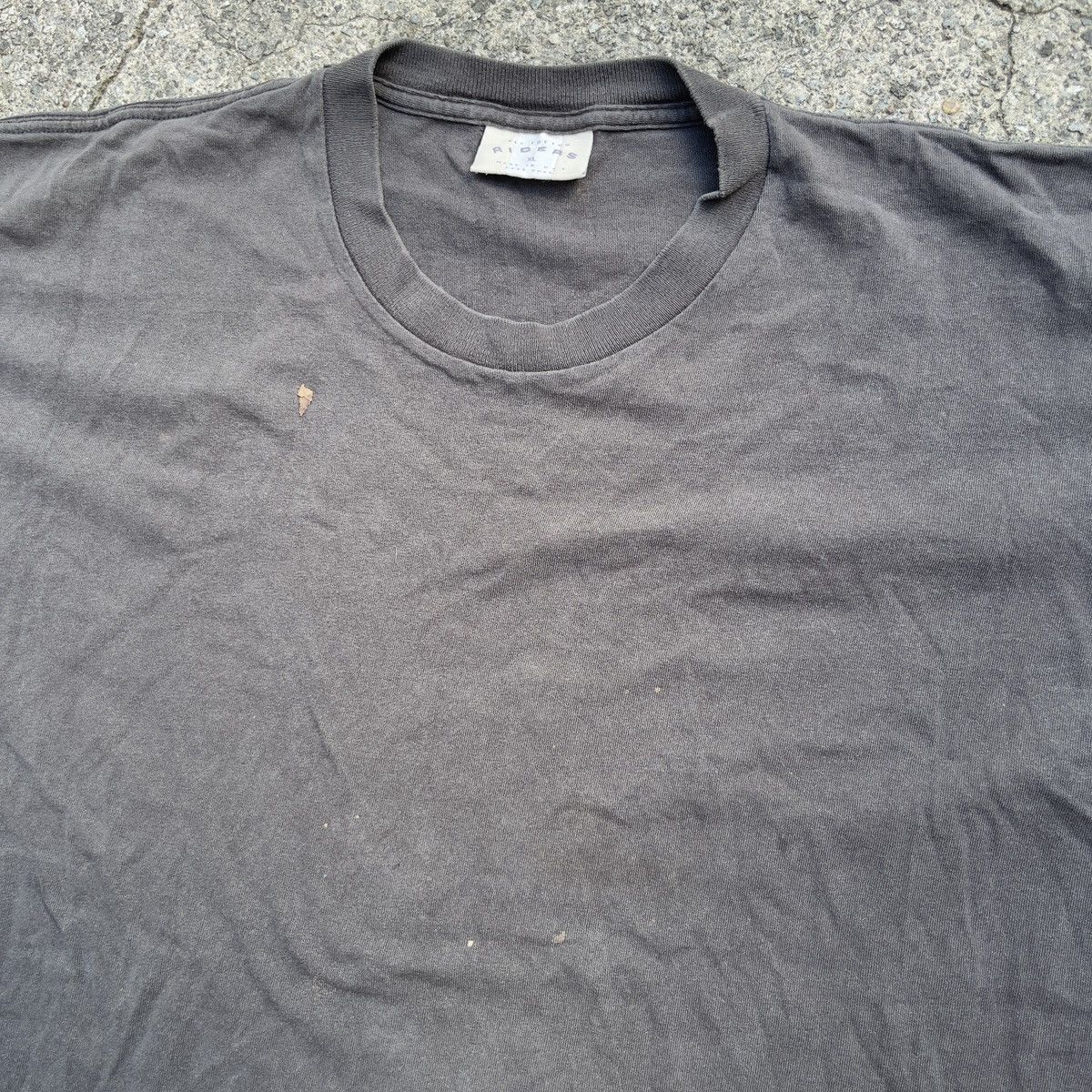 Vintage Vintage 90s Thrashed RIDERS Black Blank Shirt Size US XL / EU 56 / 4 - 2 Thumbnail