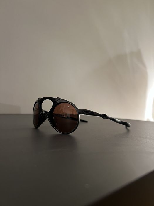 Vintage oakley metal outlet frame sunglasses