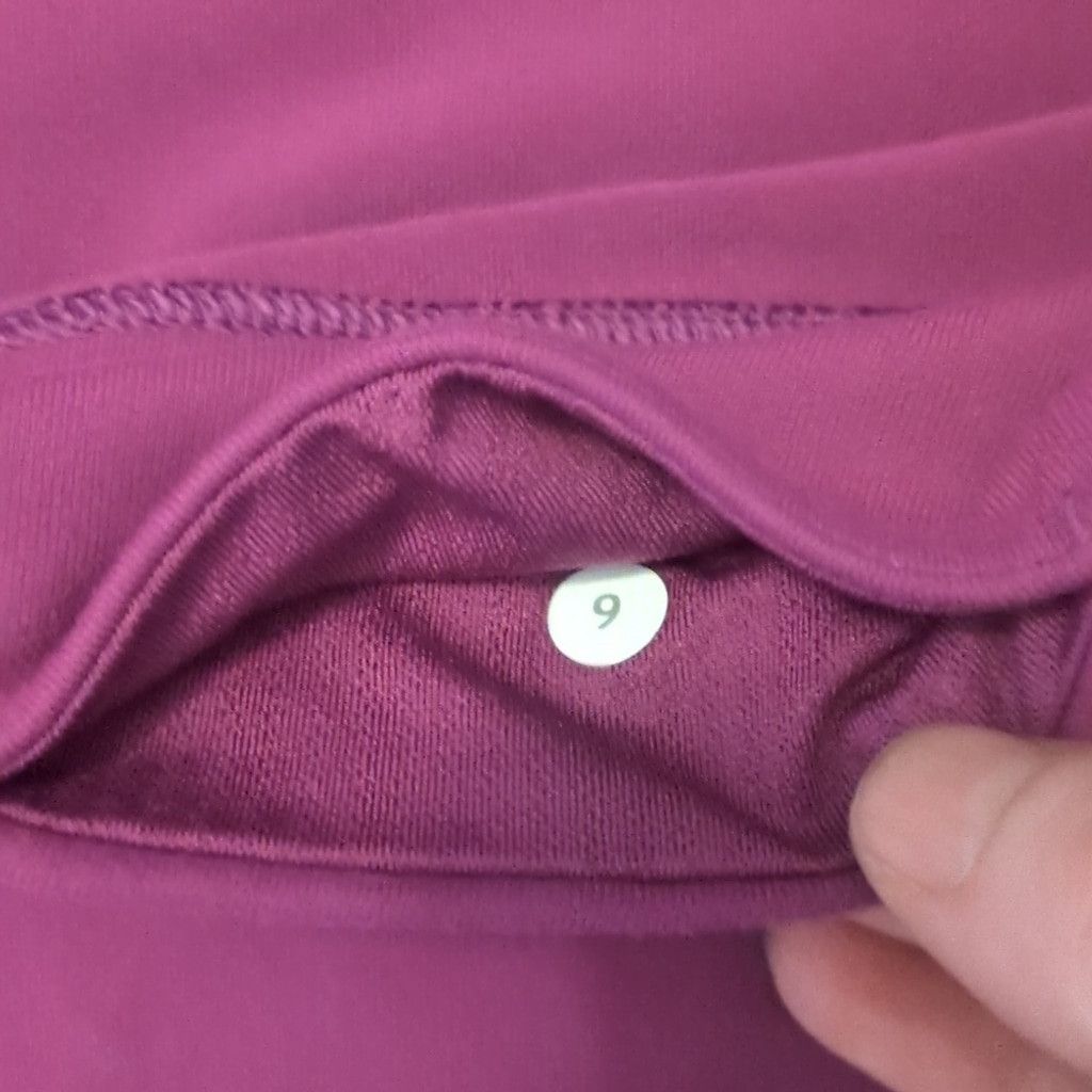 Lululemon Lululemon City SkirtRegal Plum size 6 Size 28" / US 6 / IT 42 - 4 Thumbnail