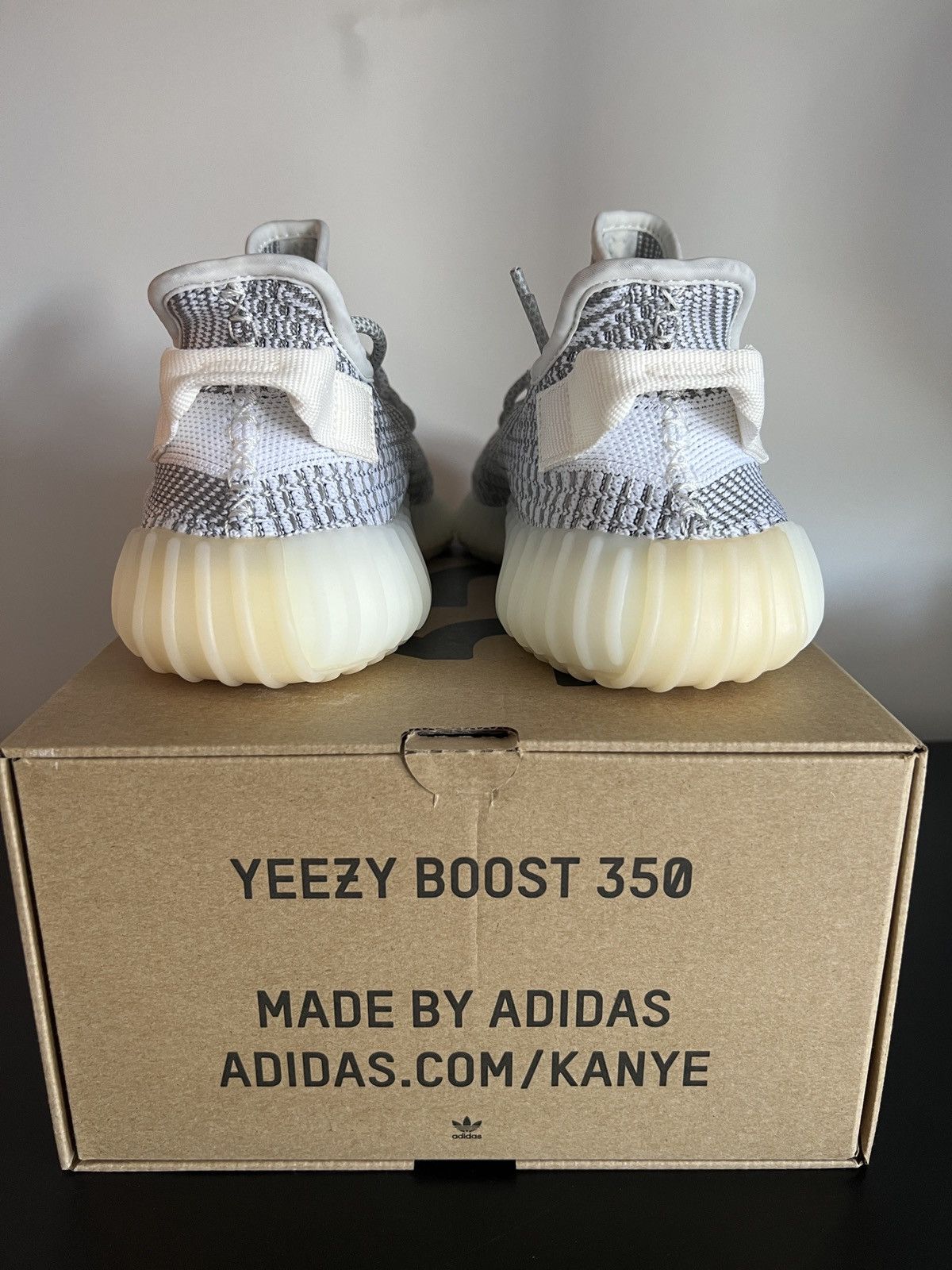 Adidas YEEZY BOOST 350 V2 STATIC Size US 8 / EU 41 - 2 Thumbnail