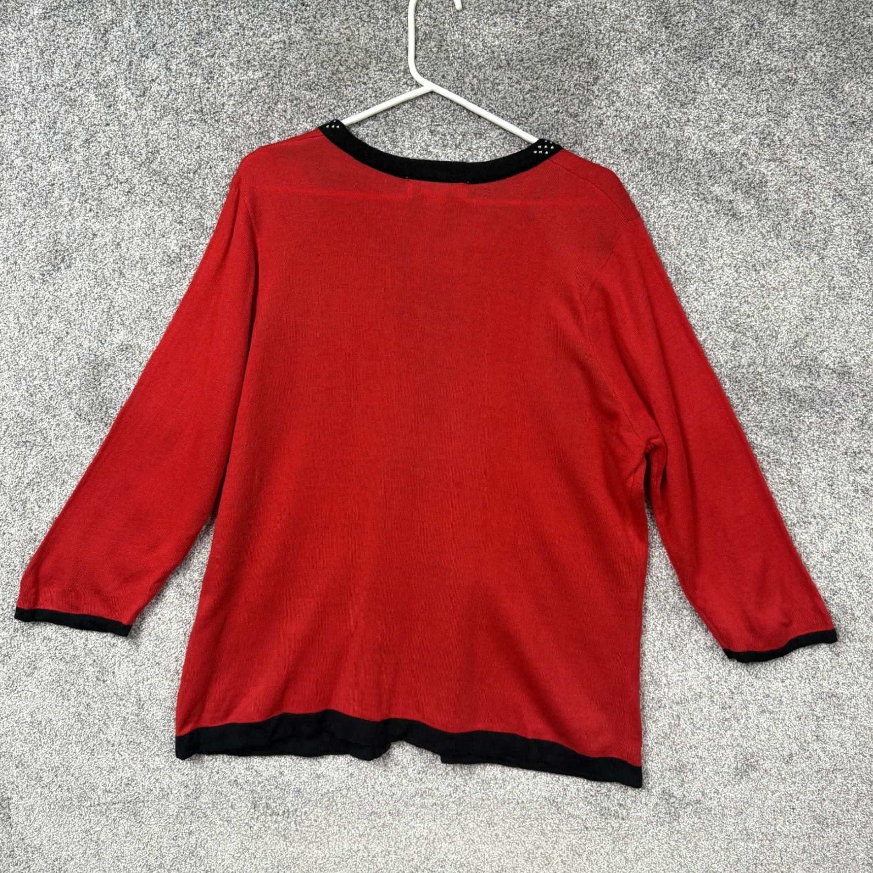Vintage Cathy Daniels Cardigan Sweater Womens 1X Red Floral Rhinestone Embroidered Open Front 3/4 Sleeve Knit Black Trim Fashion Cardigan Size XL / US 12-14 / IT 48-50 - 7 Thumbnail