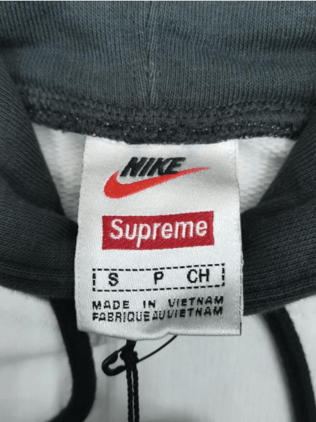 Supreme Supreme hooded sweatshirt jacket Size US S / EU 44-46 / 1 - 6 Thumbnail