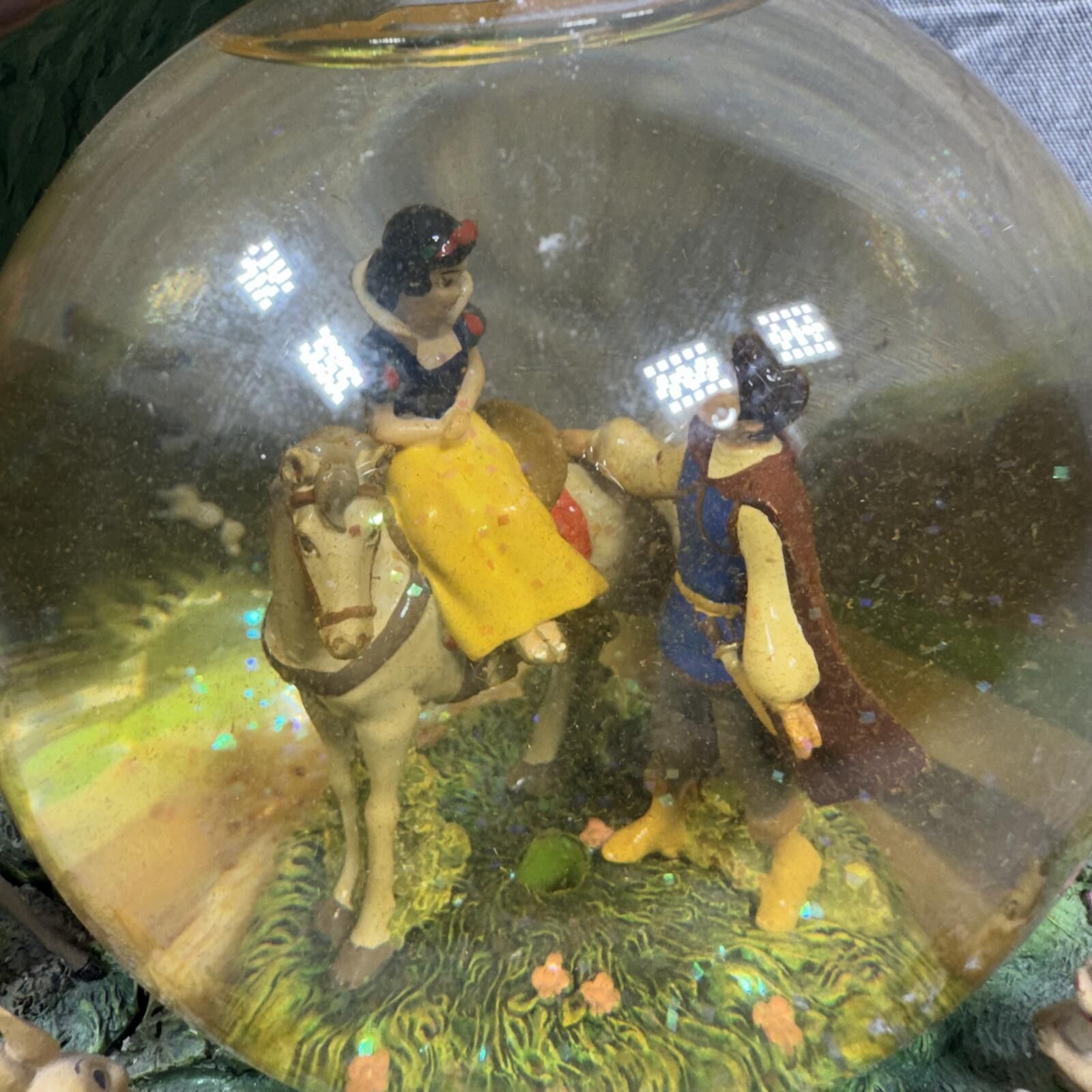 Disney Disney Snow Globe Snow White Prince Charming VTG Music Box Size ONE SIZE - 7 Thumbnail
