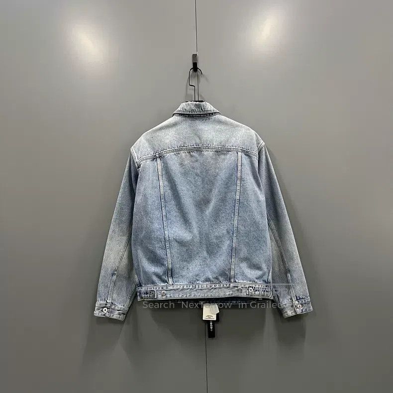 Valentino Valentino Denim jacket with large logo print Size US M / EU 48-50 / 2 - 2 Thumbnail