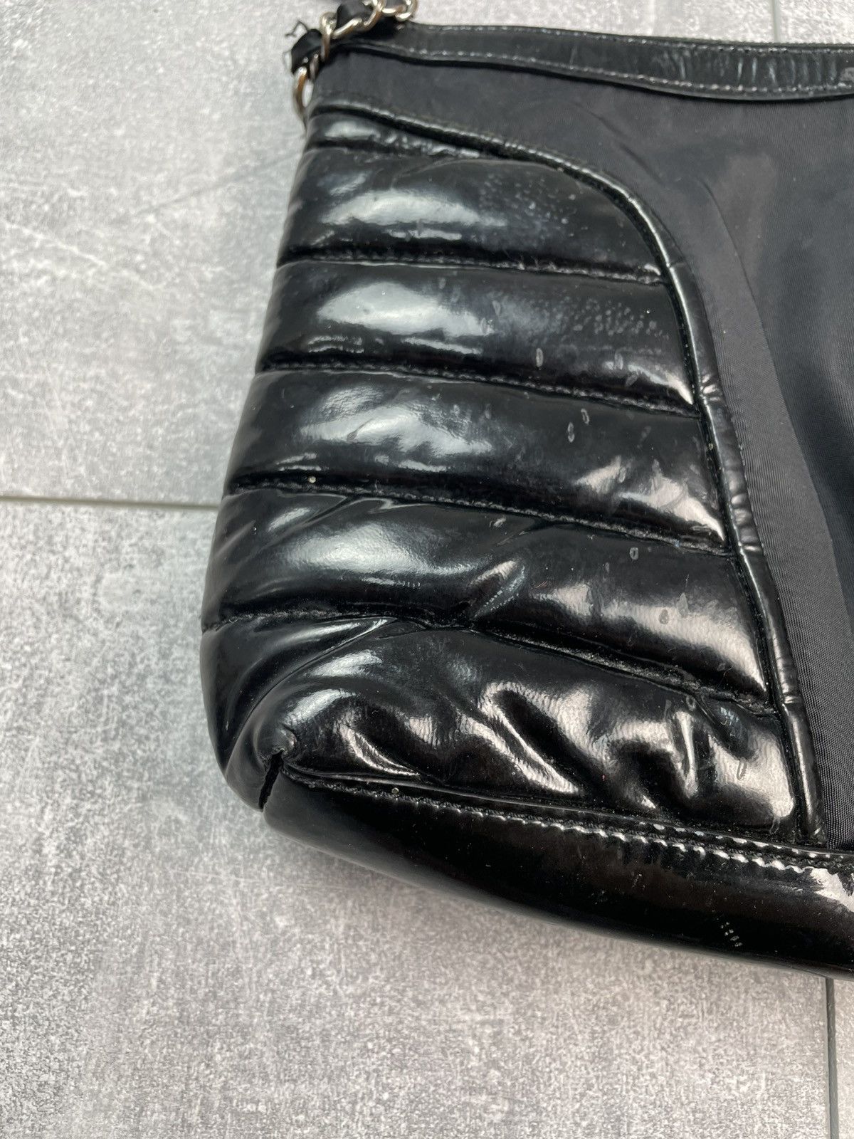 Burberry Burberry Leather Shoulder Bag Size ONE SIZE - 7 Thumbnail