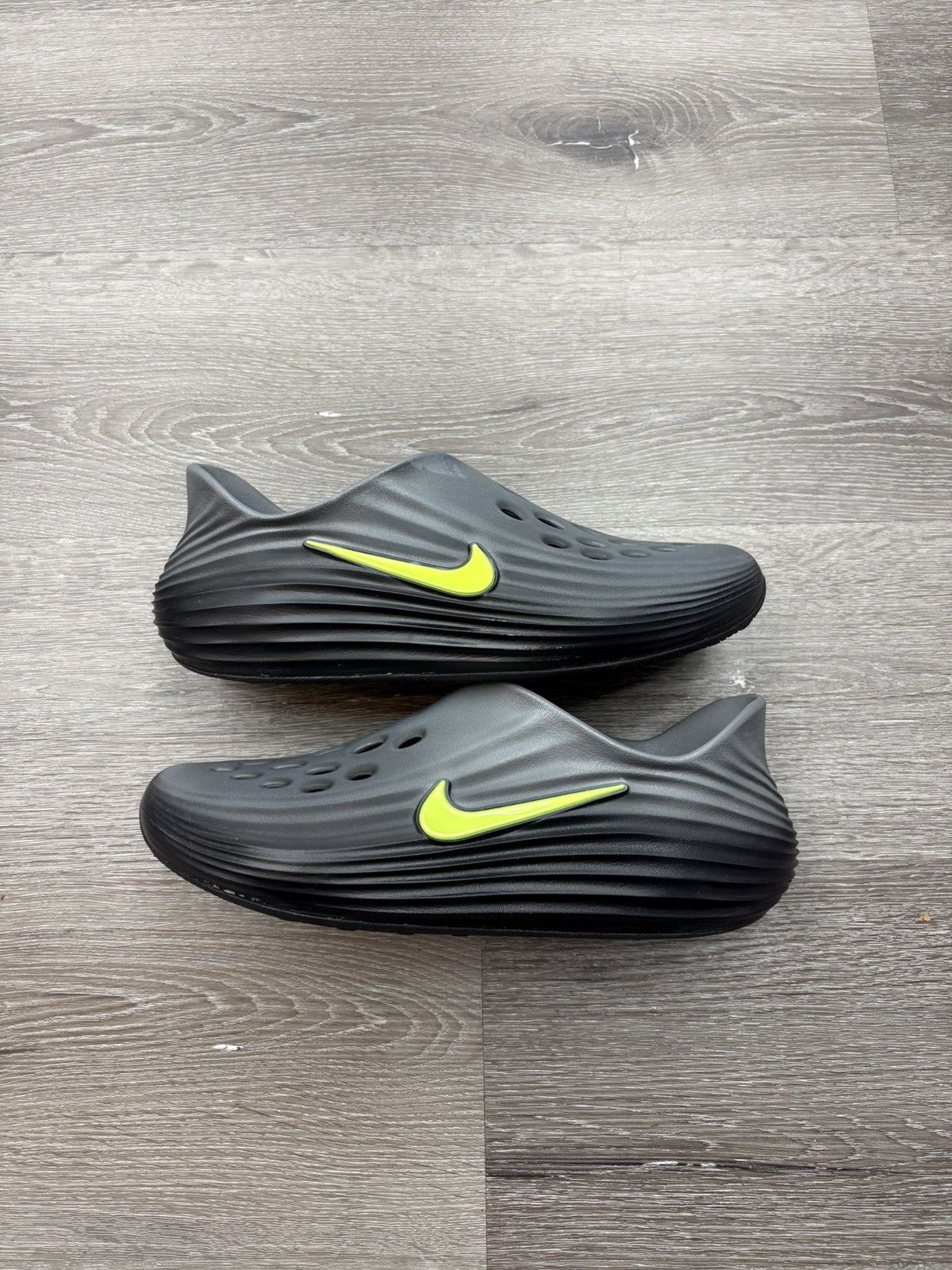 Nike Nike React Rejuven8 “Black Cool Grey Volt” **PRE-OWNED** Size US 10 / EU 43 - 1 Thumbnail