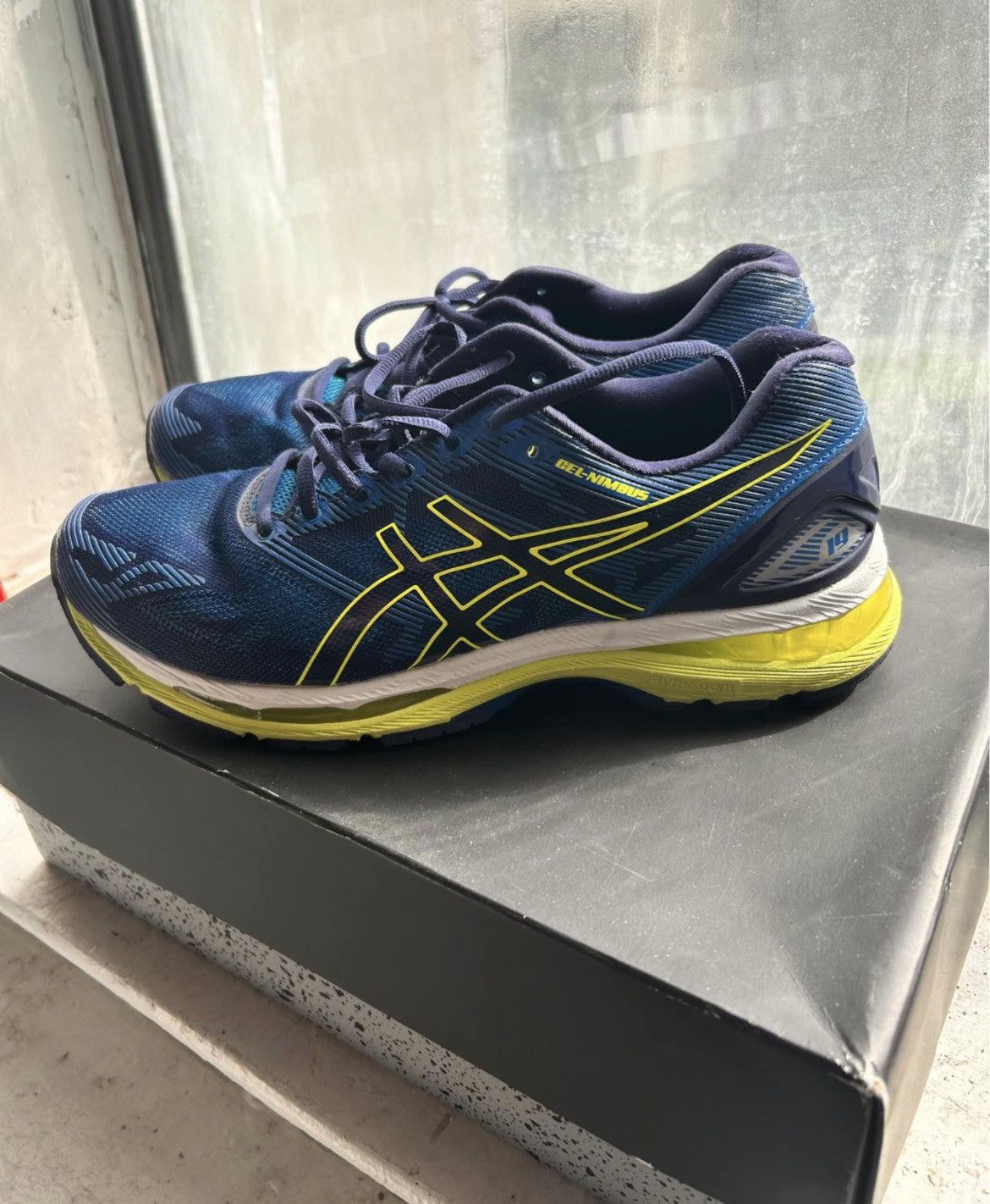 Asics ASICS Gel Nimbus Running Shoe Men’s 9.5 Size US 9.5 / EU 42-43 - 1 Thumbnail