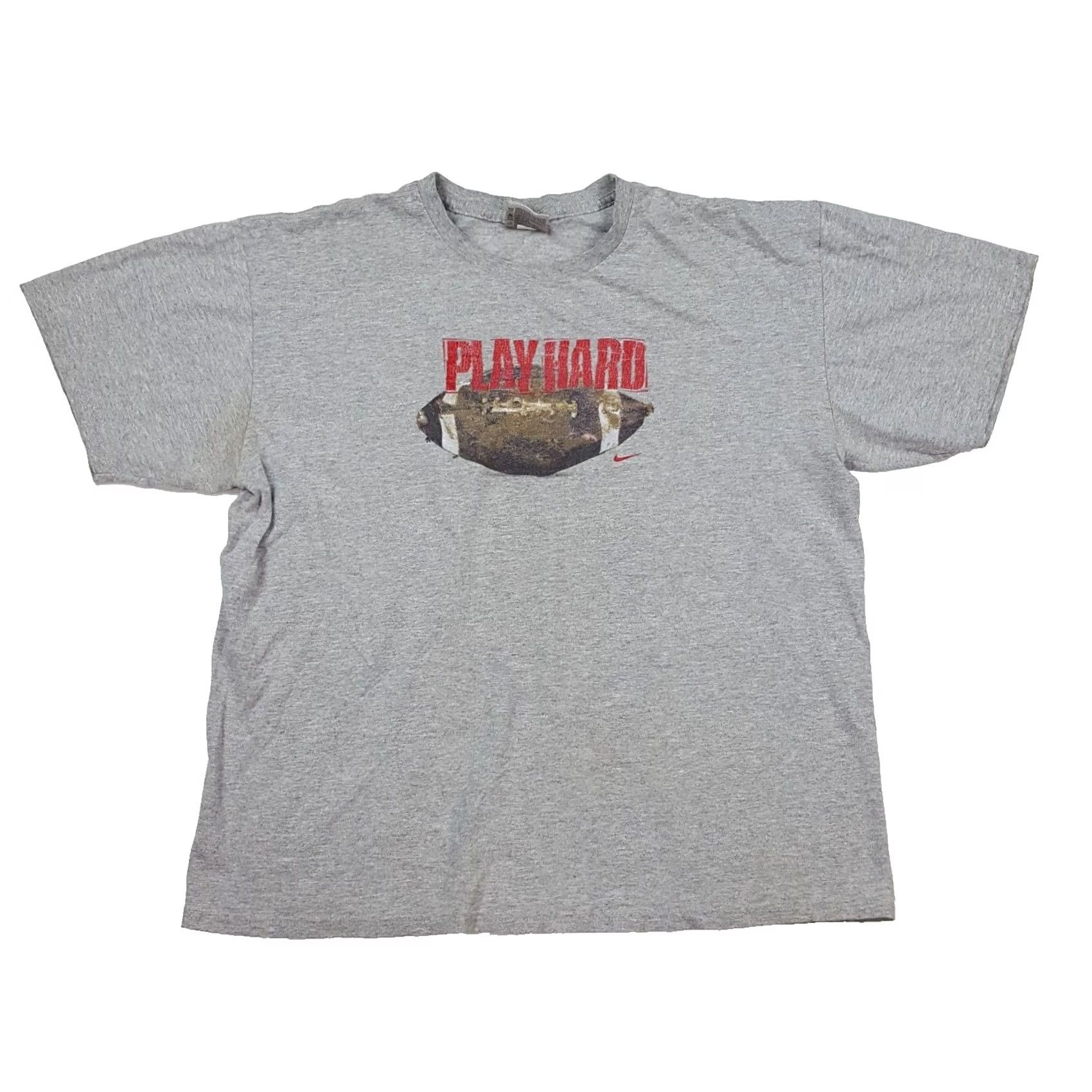 Nike VINTAGE Nike Football Play Hard Men's Large Gray T Shirt Faded Retro Y2K Sports Fan Shirt Size US L / EU 52-54 / 3 - 2 Thumbnail