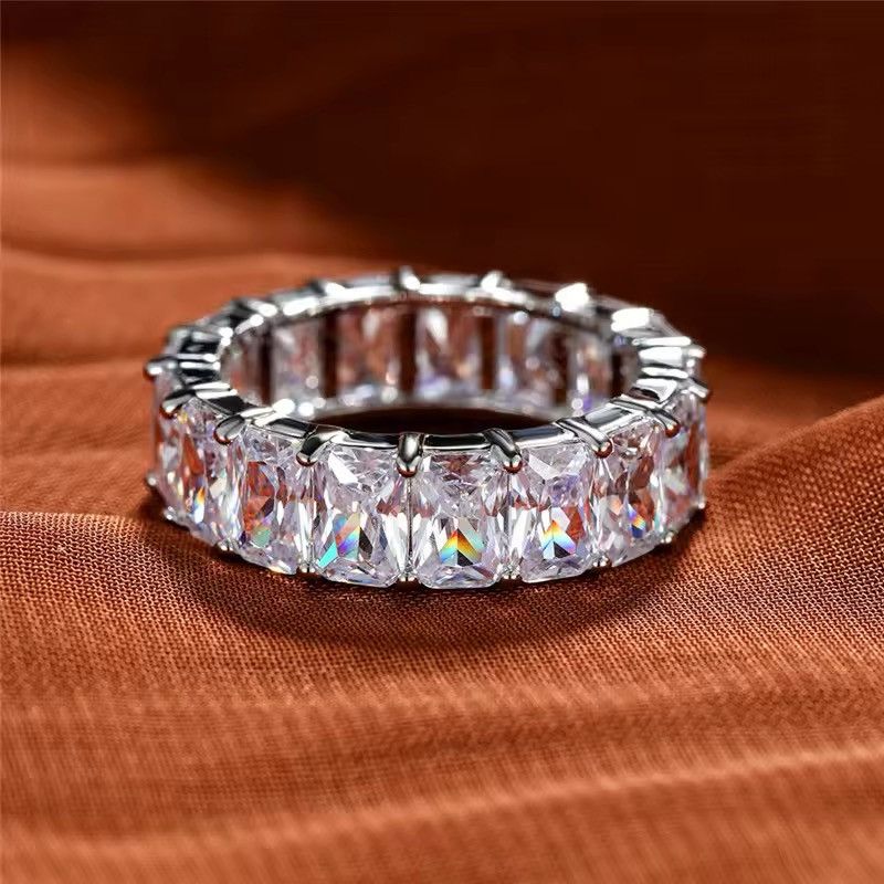 Jewelry × Vintage Vintage White Zircon Stone Ring (size 6-10) Size ONE SIZE - 1 Thumbnail