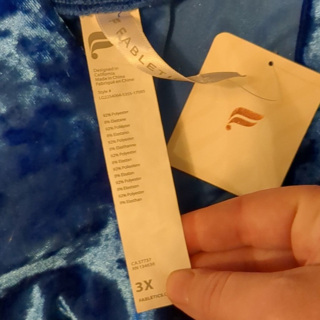 Fabletics Fabletics blue crushed velour crossover leggings size 3x Size 35" - 4 Thumbnail