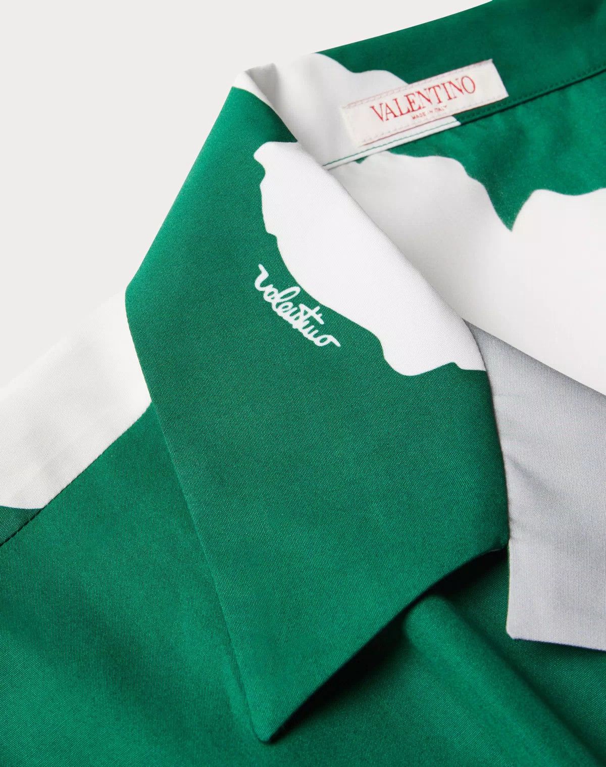 Valentino oc11z0725 Cotton Poplin Bowling Shirt in Green/White Size US M / EU 48-50 / 2 - 7 Thumbnail