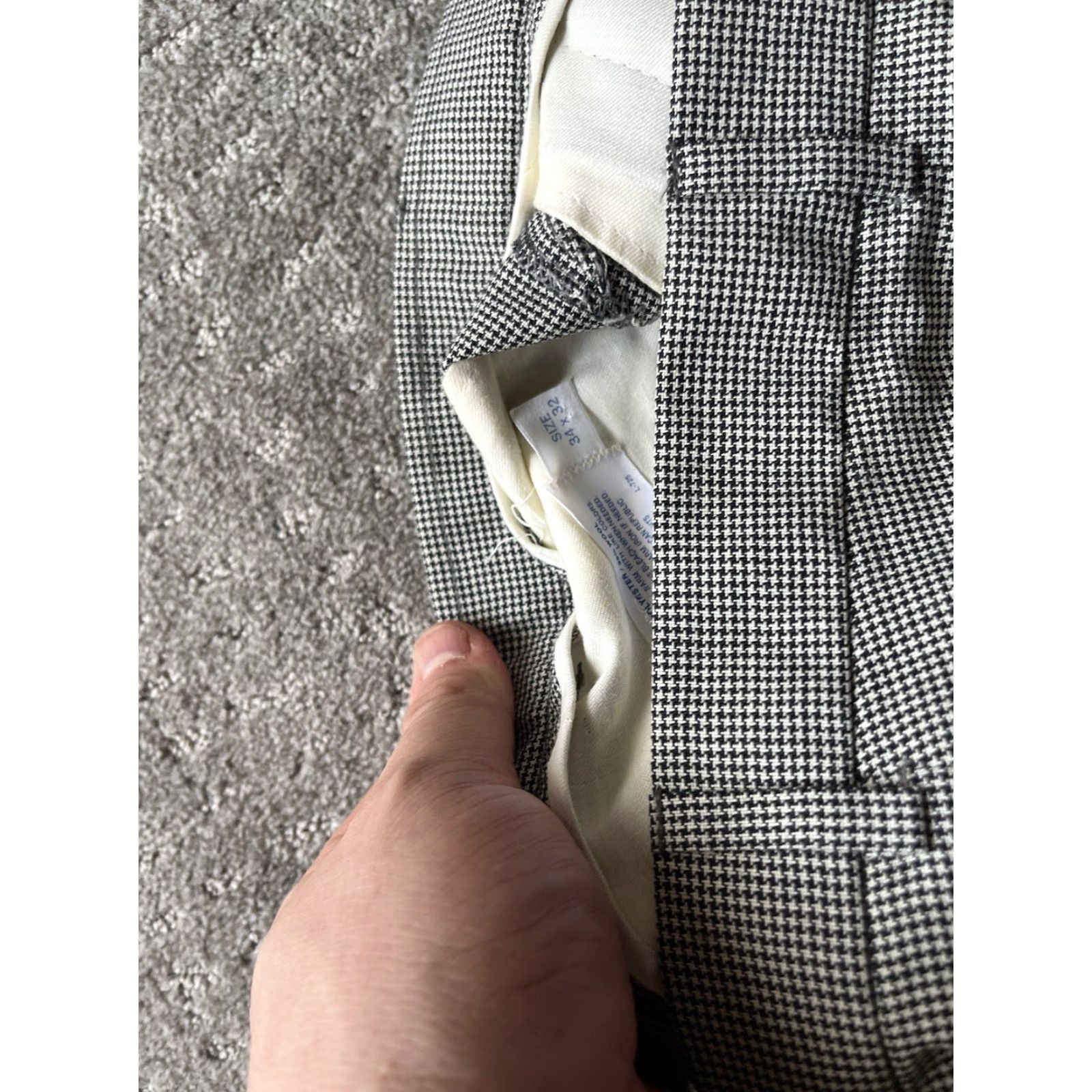 Perry Ellis VINTAGE Perry Ellis Dress Pants Mens 34/32 Gray Straight Leg Flat Front 34 Size Polyester Pants Size 24" / US 00 / IT 34 - 6 Thumbnail