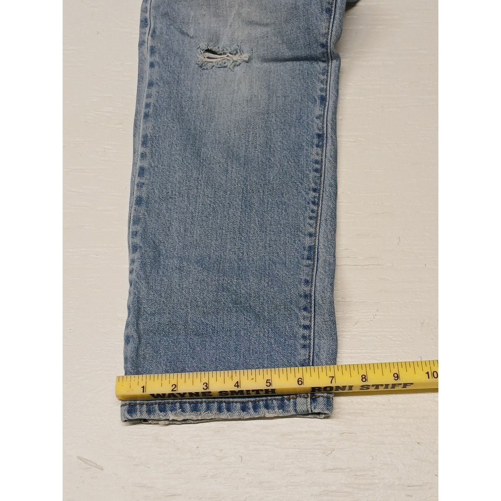 Forever 21 Forever 21 (24) Women's Button Light Denim Blue Jeans Size 24" / US 00 / IT 34 - 2 Thumbnail