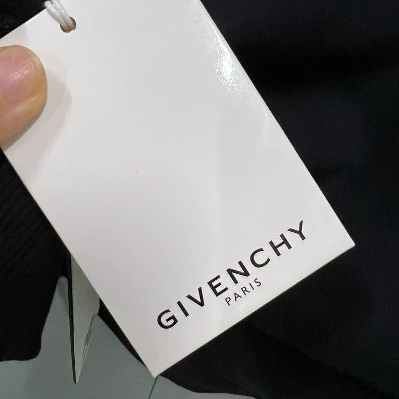 Givenchy Givenchy Satin Rendered Our Lady of the Stars Round-Neck H Size US XS / EU 42 / 0 - 2 Thumbnail