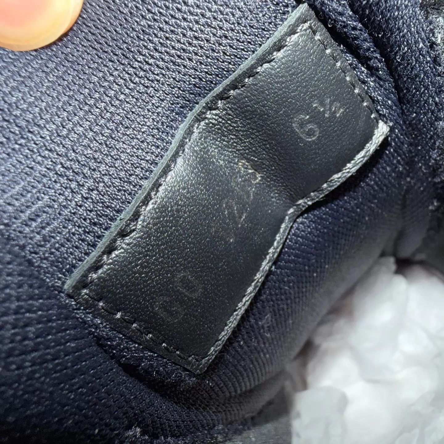 Louis Vuitton LV Trainer Black Croc Embossed UK6.5/41 Worn 2x Size US 7.5 / EU 40-41 - 6 Thumbnail