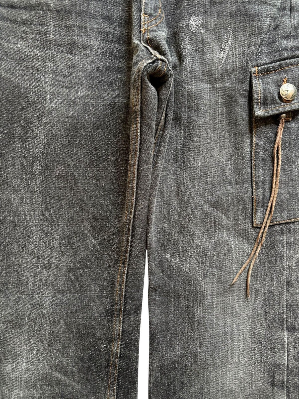 Designer × Japanese Brand Vintage Japanese Brand Cargo Faded Wash Flare Jeans Size US 29 - 5 Thumbnail