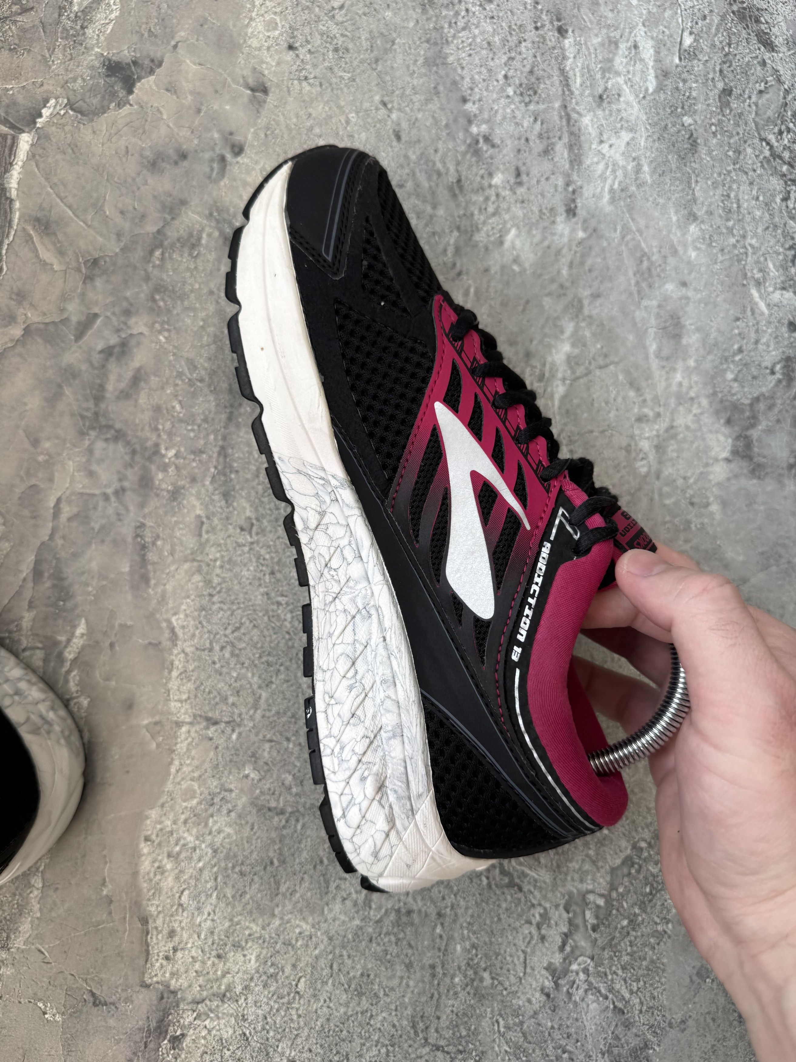 Brooks Brooks Addiction 13 Size US 9.5 / IT 39.5 - 6 Thumbnail