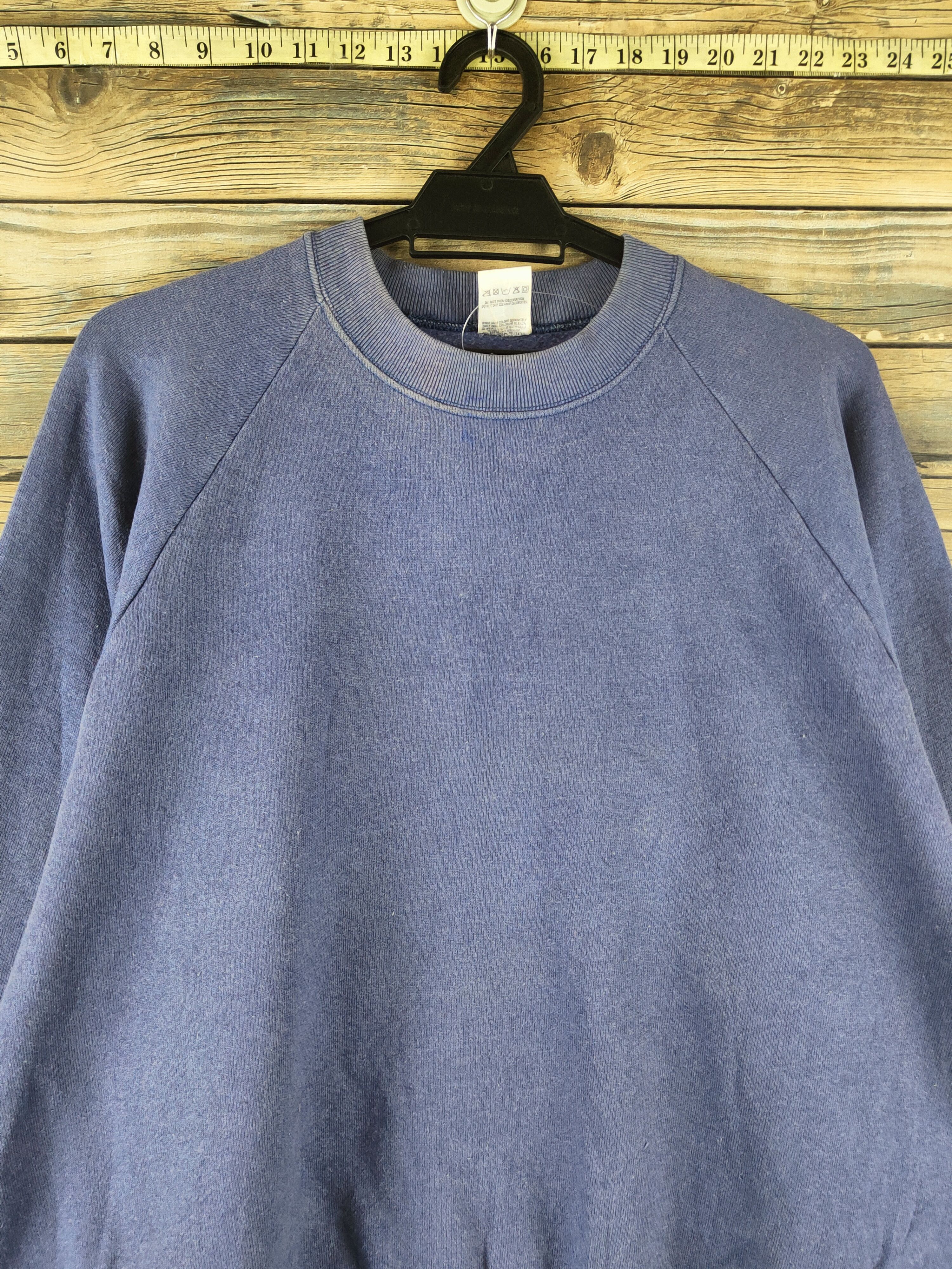 Fruit Of The Loom Vintage Fruit of the Loom Purple plain Sweatshirts #S2866 Size L / US 10 / IT 46 - 2 Thumbnail