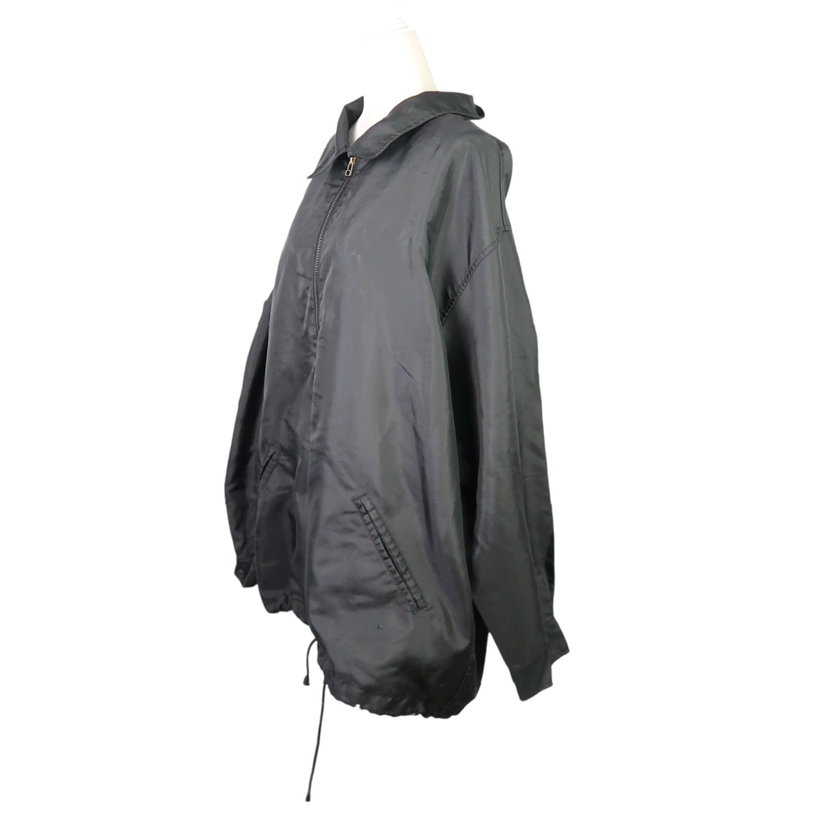 Levi's VINTAGE Levi's Black Nylon Windbreaker Zip Front Jacket Mens Large Size US L / EU 52-54 / 3 - 3 Thumbnail