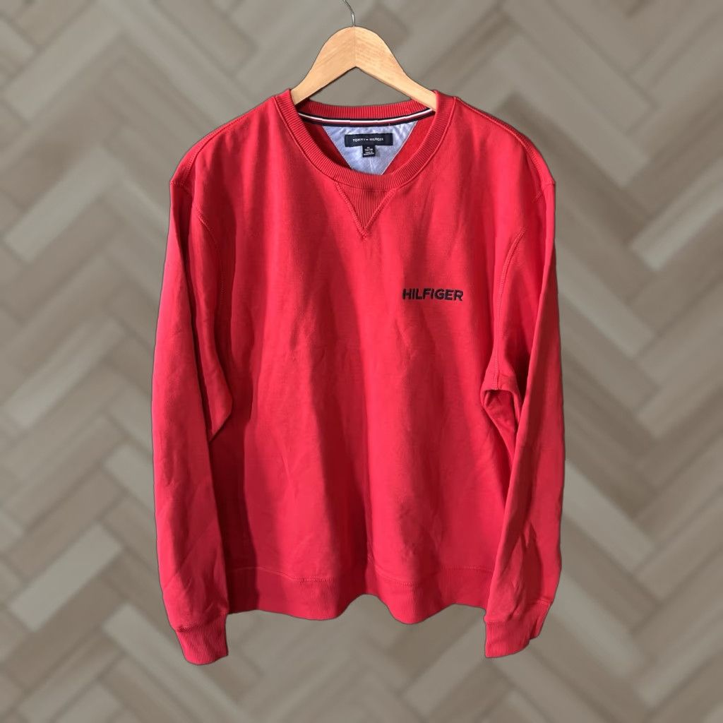 Tommy Hilfiger Tommy Hilfiger Mens Red Short Sleeve Pullover Sweatshirt XL NWT Size US XL / EU 56 / 4 - 1 Thumbnail