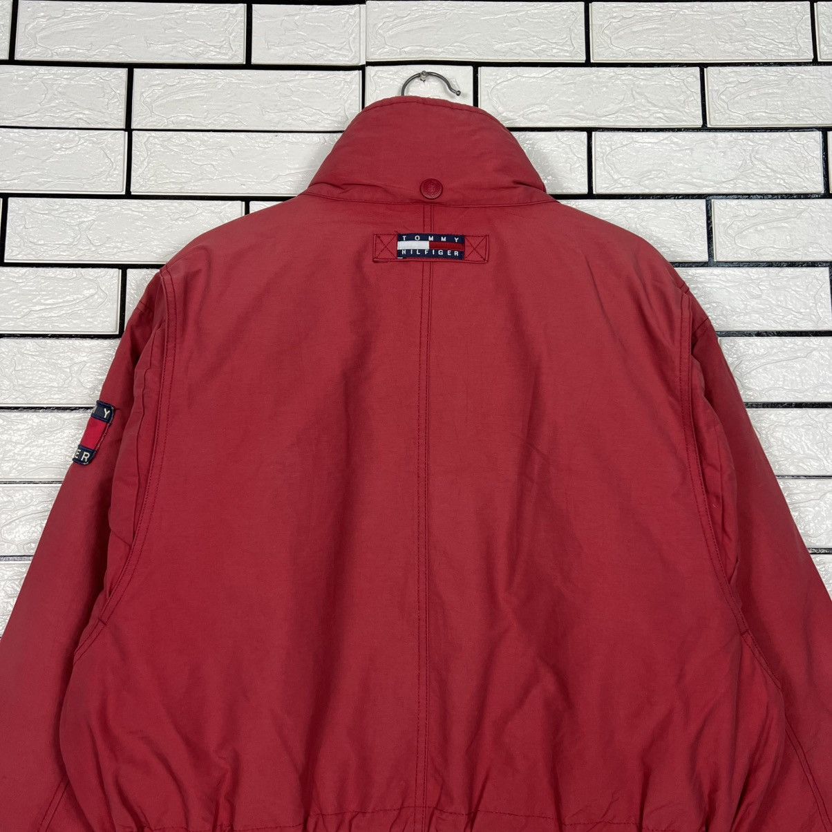 Tommy Hilfiger Vintage 90's TOMMY HILFIGER Utility Puffer Jacket #4063-C185 Size US L / EU 52-54 / 3 - 21 Thumbnail