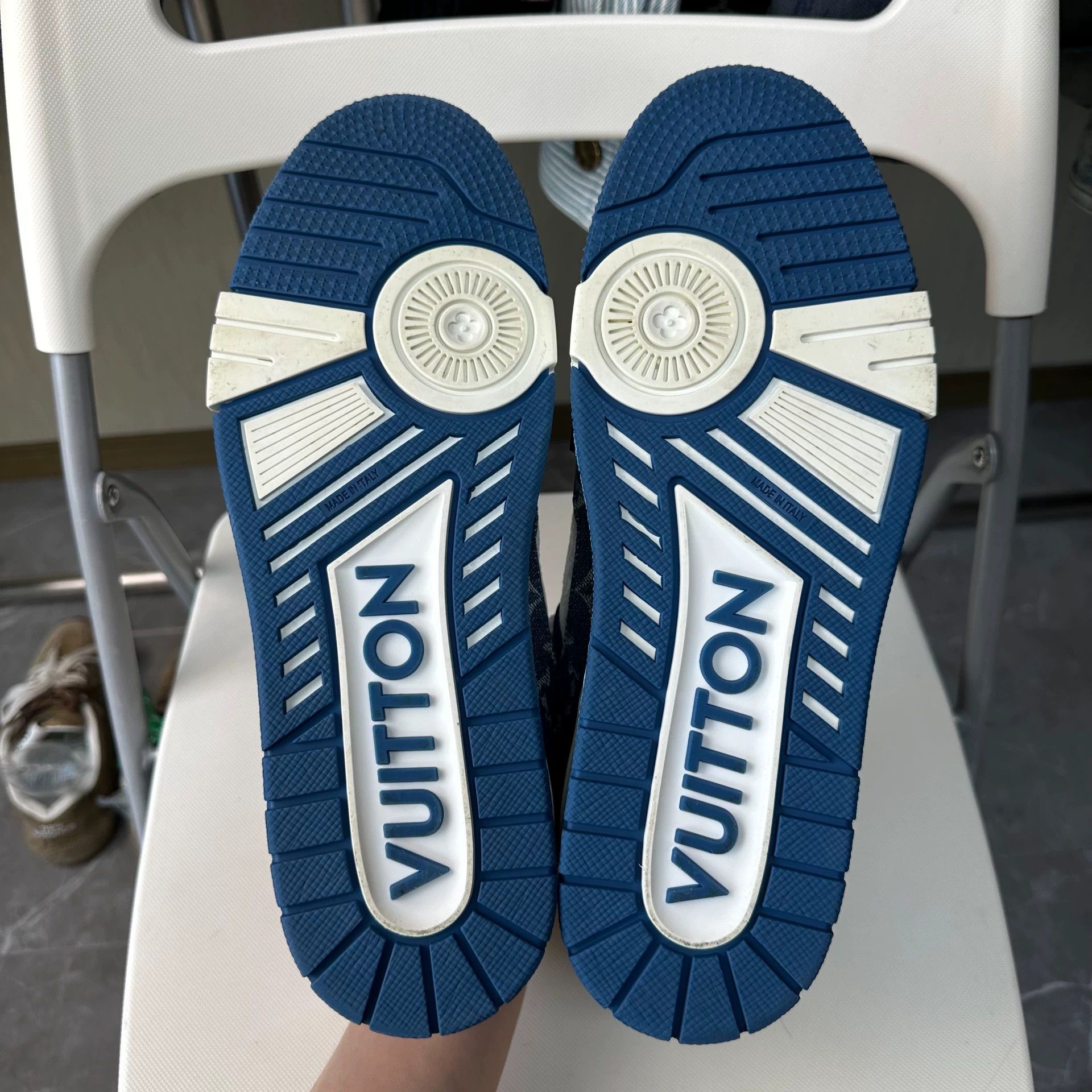 Louis Vuitton LOUIS VUITTON Trainer Denim-Leather Low Blue White Size US 9.5 / EU 42-43 - 7 Thumbnail