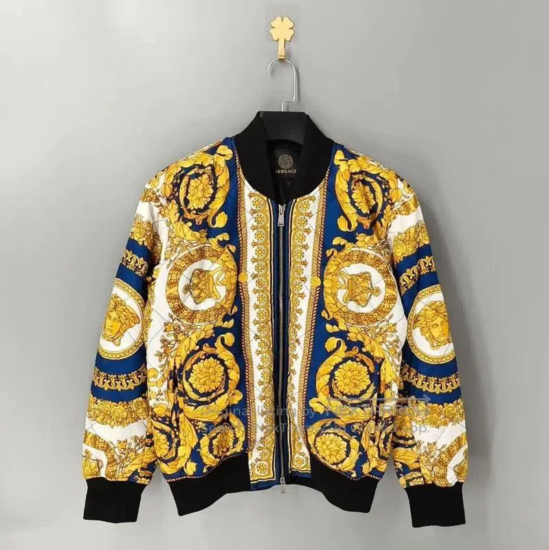 Versace Versace Men's Bomber Jacket in Yellow . Size US S / EU 44-46 / 1 - 1 Thumbnail