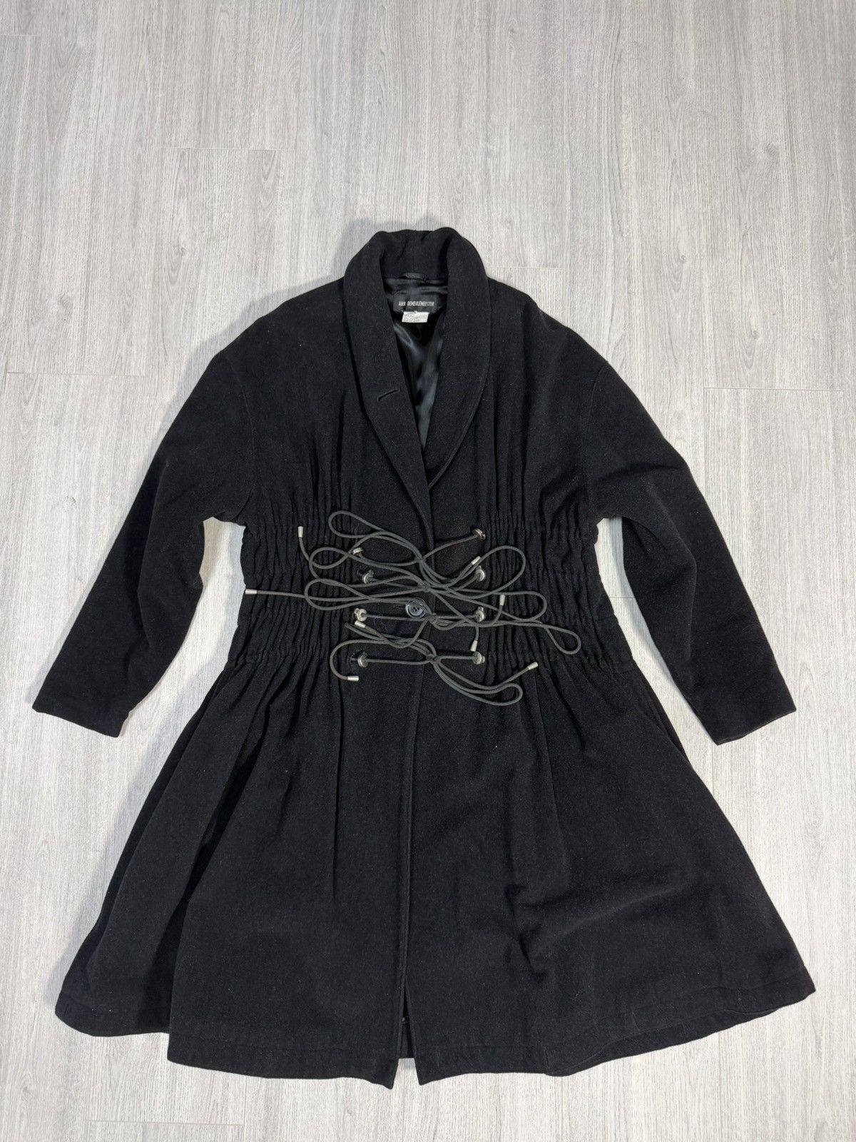 Ann Demeulemeester Ann Demeulemeester Corset Wool Coat / Archive Piece Size S / US 4 / IT 40 - 2 Thumbnail