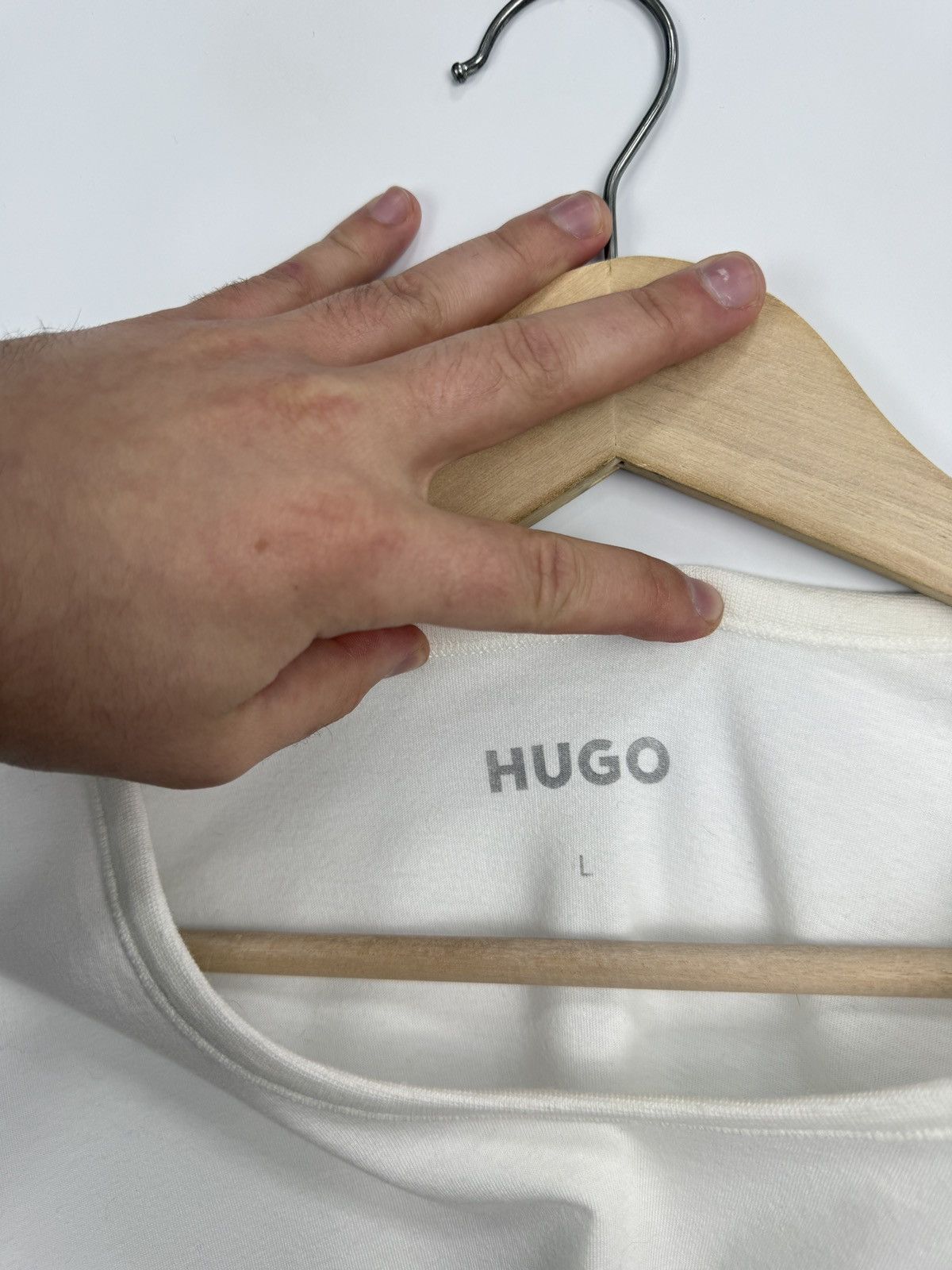 Hugo Boss 🇮🇹 Hugo Boss Luxury Classic T-Shirt Retro Rare Hype Y2K Size US L / EU 52-54 / 3 - 5 Thumbnail
