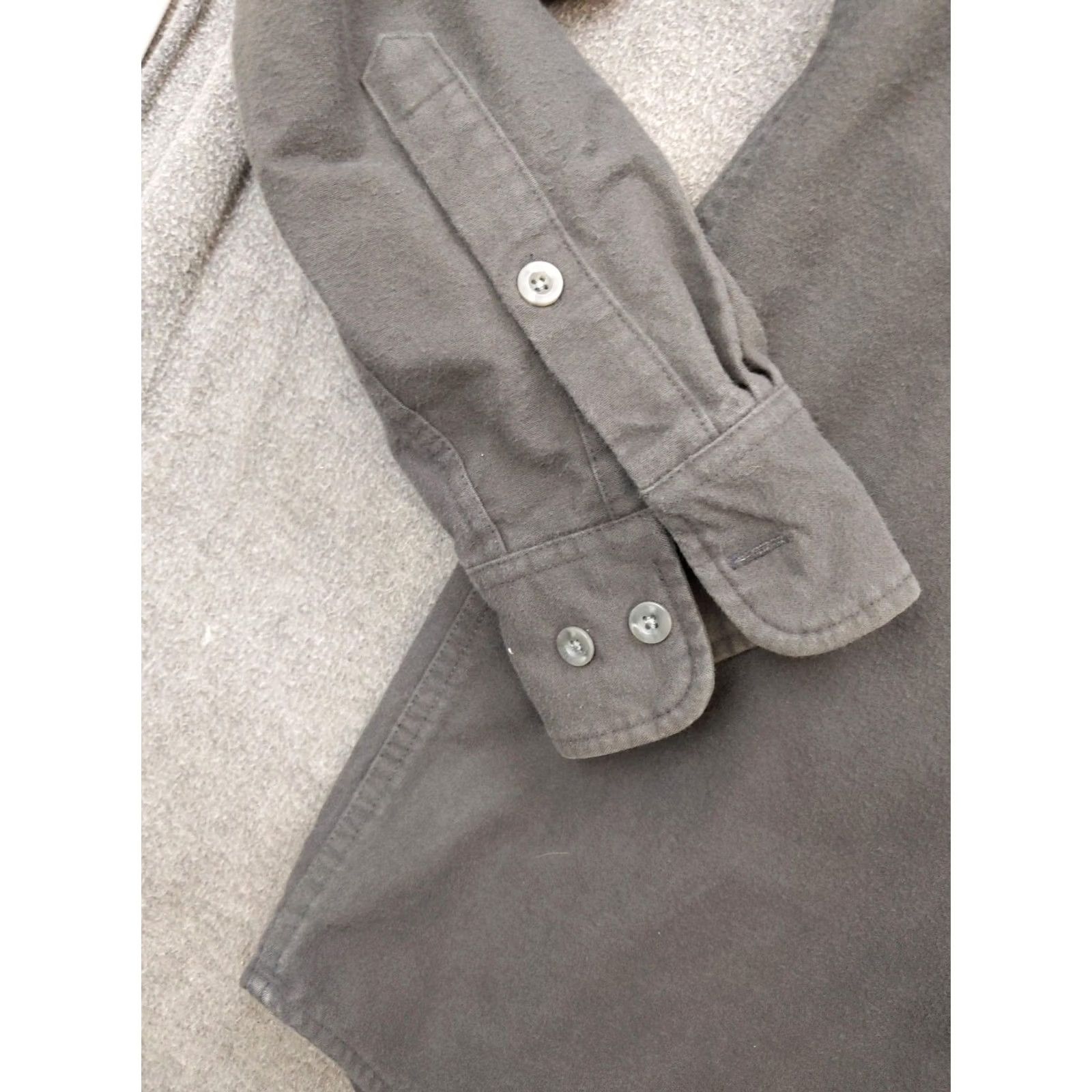 Vintage Cabela's Shirt Mens Large Gray Deerskin Chamois Flannel Heavyweight Button Up Size US L / EU 52-54 / 3 - 3 Thumbnail