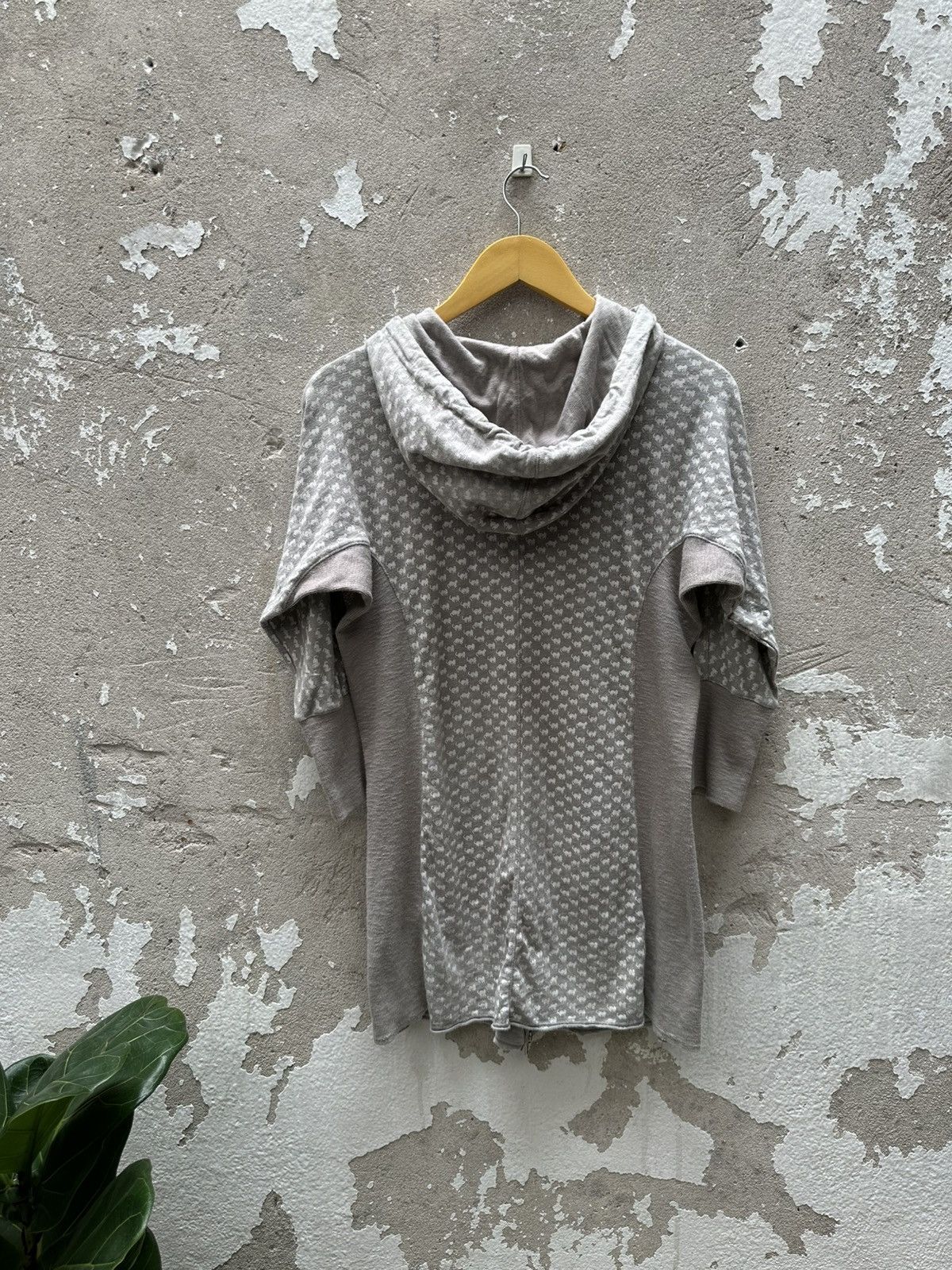Undercover Authentic Uniqlo Undercover Fullprint Hoodies Size L / US 10 / IT 46 - 2 Thumbnail