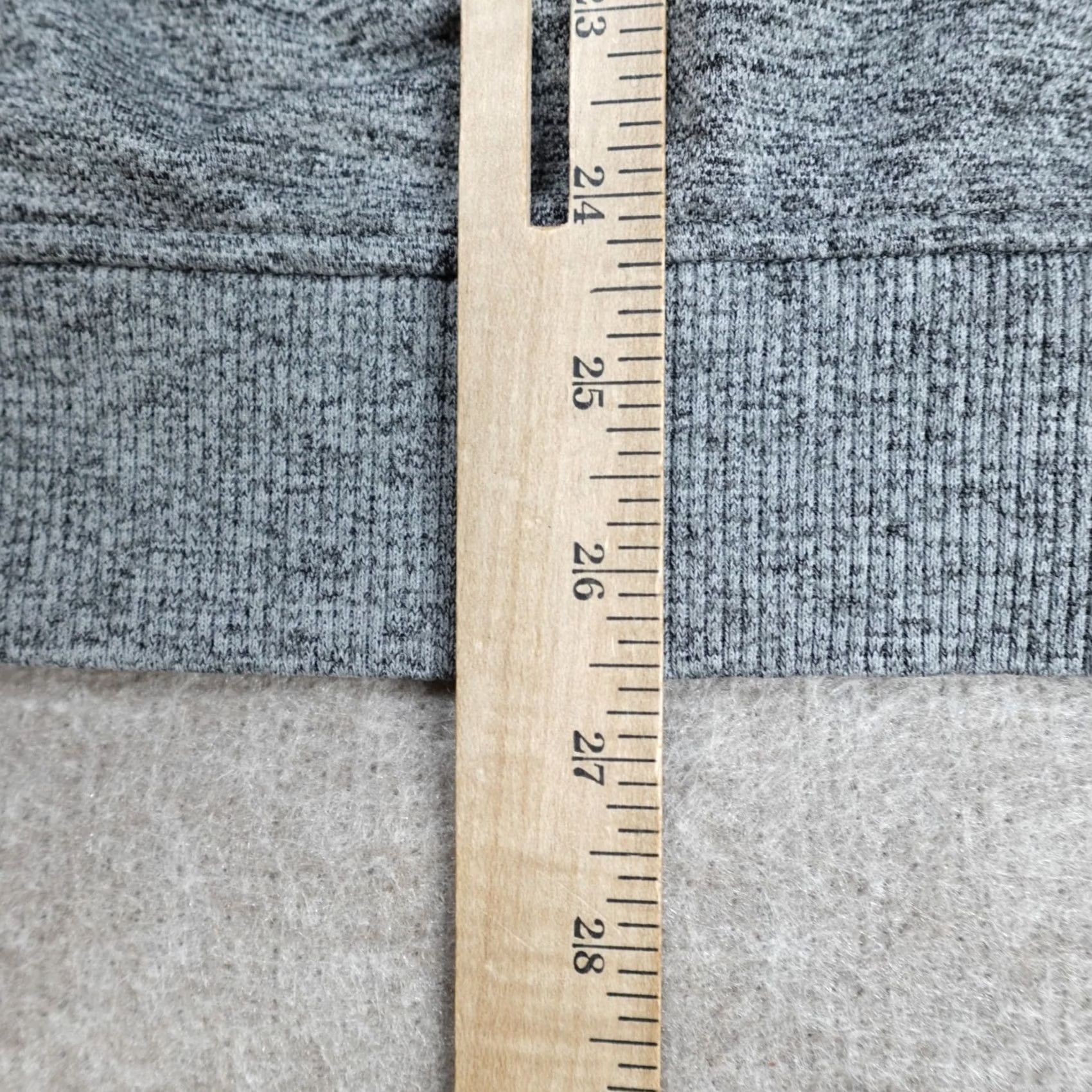 Lululemon Lululemon Mens Shirt Large Gray Heather 1/4 Zip Raglan Engineered Warmth Size US L / EU 52-54 / 3 - 6 Thumbnail