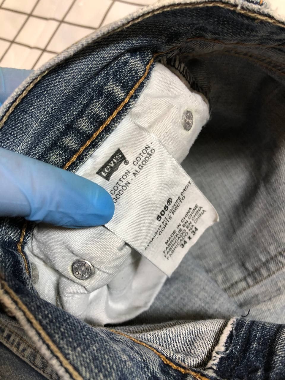 Levi's Levi's Men's 505 Standard Bootcut Fit Jean Size US 34 / EU 50 - 13 Thumbnail