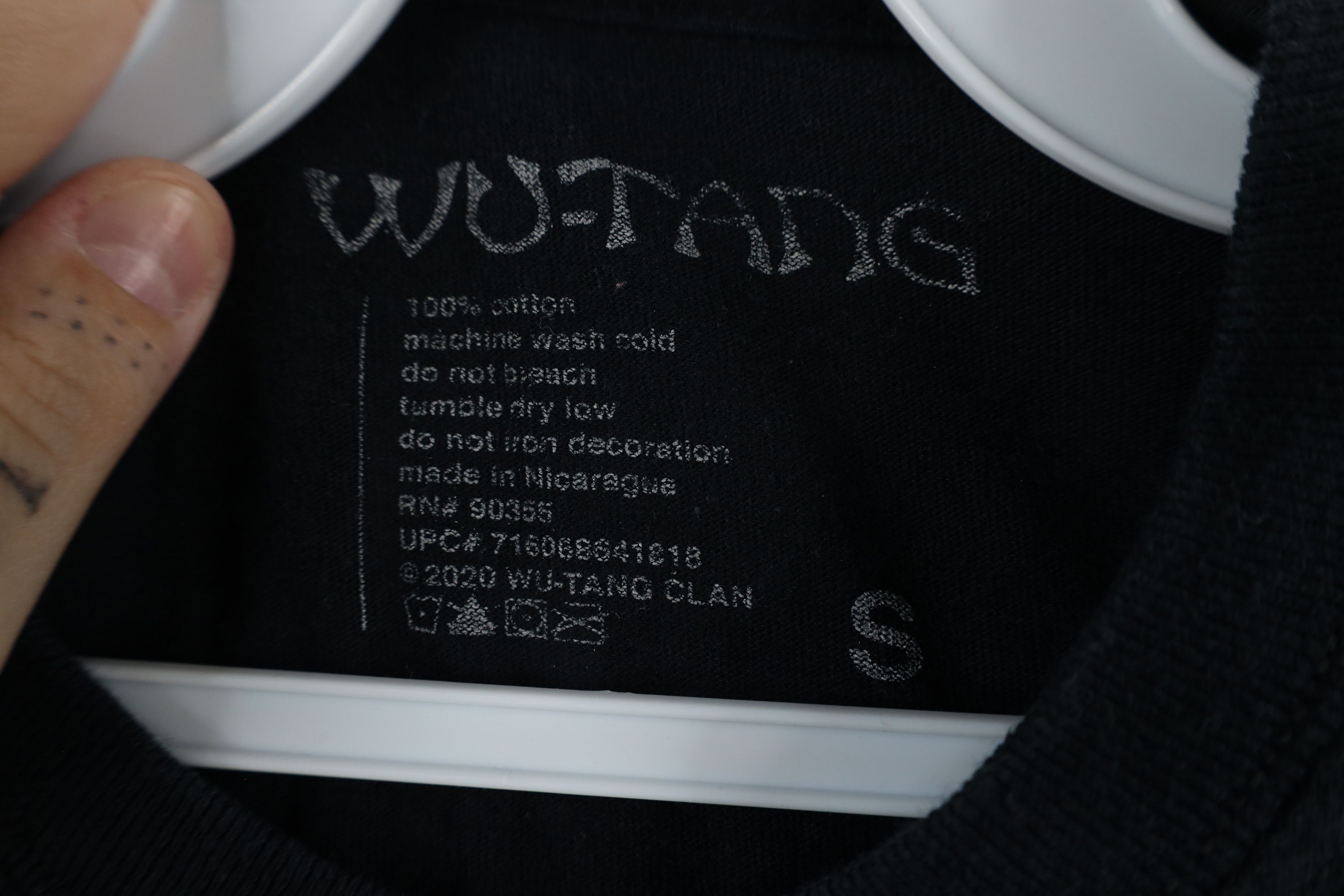 Vintage Retro Spell Out Wutang Clan Rap Hip Hop T-Shirt Black Size US S / EU 44-46 / 1 - 5 Thumbnail