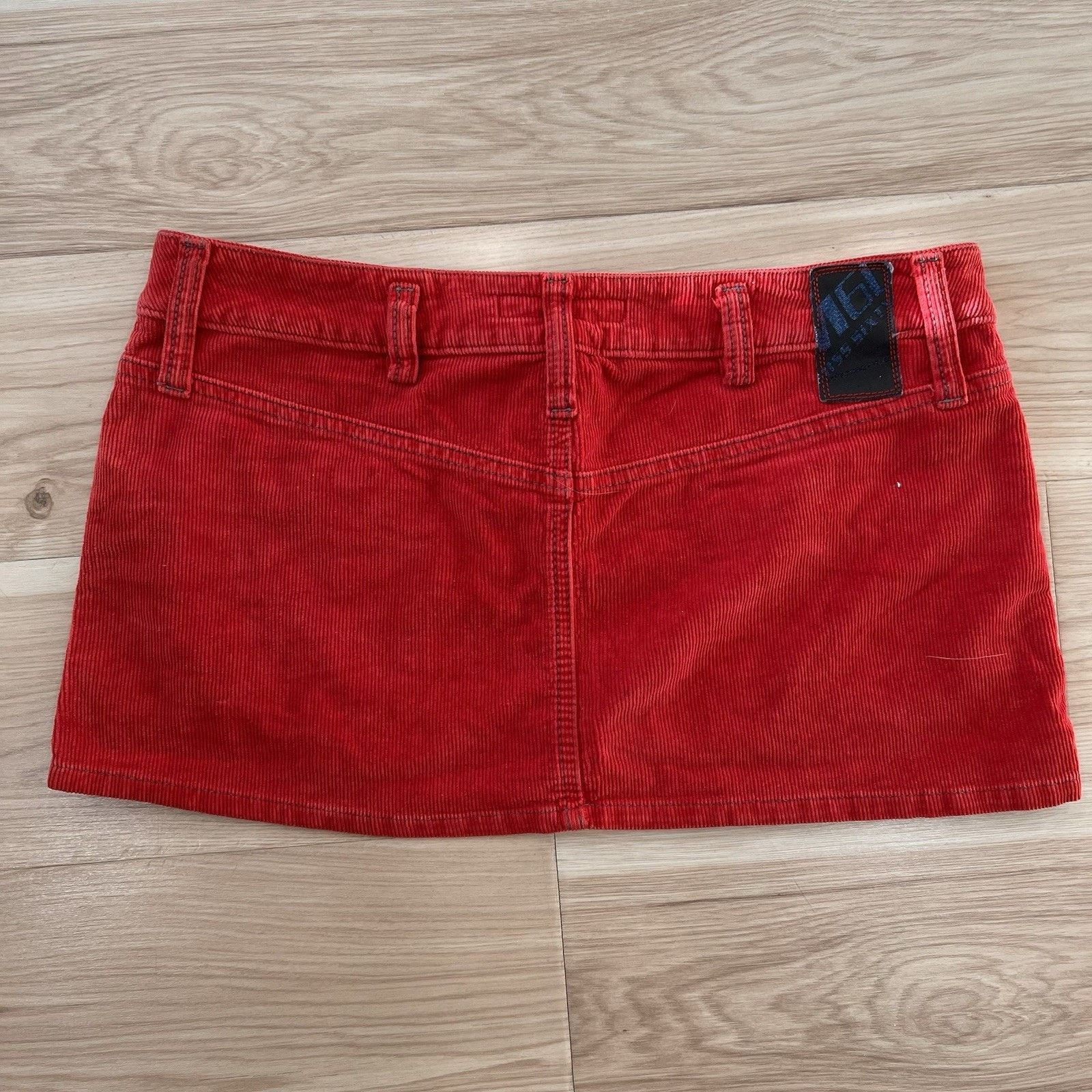 Miss Sixty Vtg 2000s Miss Sixty Micro Mini Red Corduroy 33” Low Rise Size 33" - 7 Thumbnail