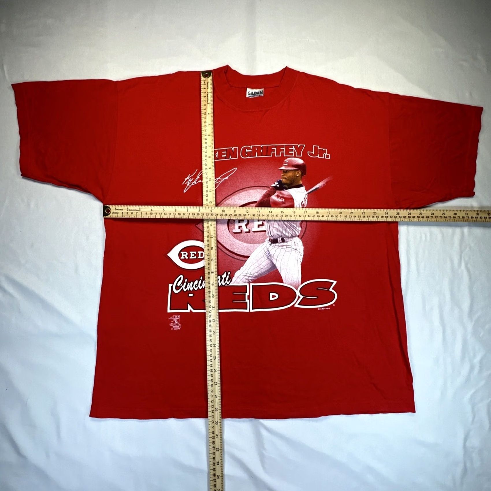 Gildan VINTAGE Gildan Ken Griffey Jr T-Shirt Cincinnati Reds 2XL Red Graphic 2000 MLB Shirts Mens/Womens Size US XXL / EU 58 / 5 - 2 Thumbnail