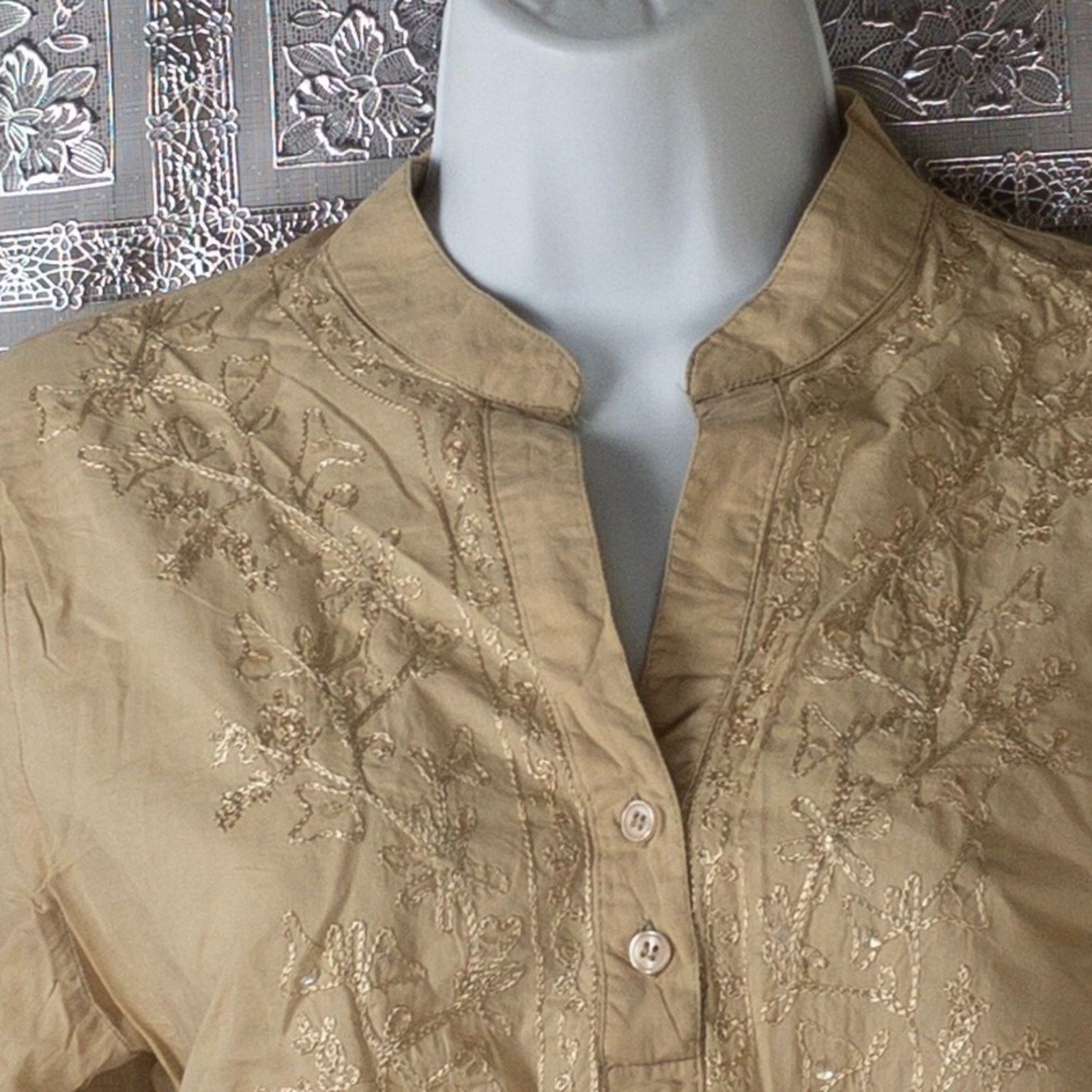 Other NWT Erik Stewart Beige Tan Floral Embellished Top Size S / US 4 / IT 40 - 5 Thumbnail