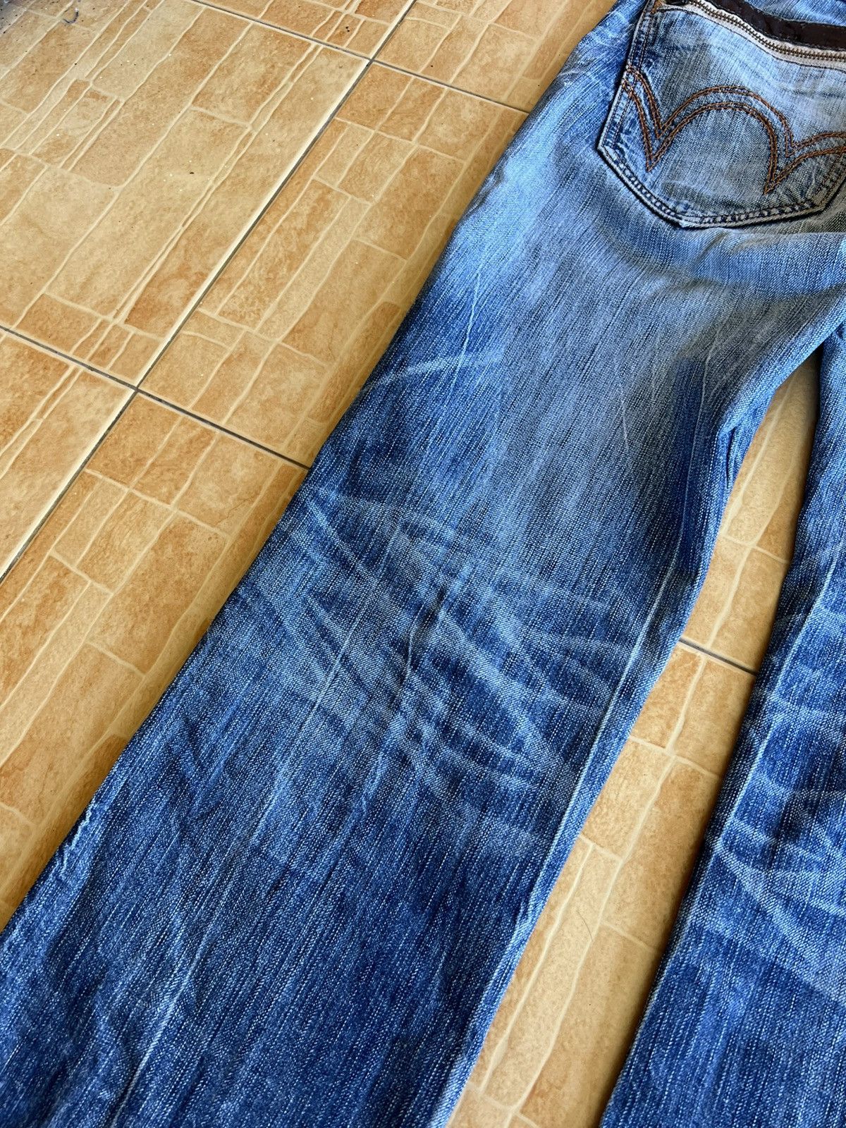 Edwin Vintage Edwin 503 Flare Mud Wash Jean Size US 31 - 10 Thumbnail